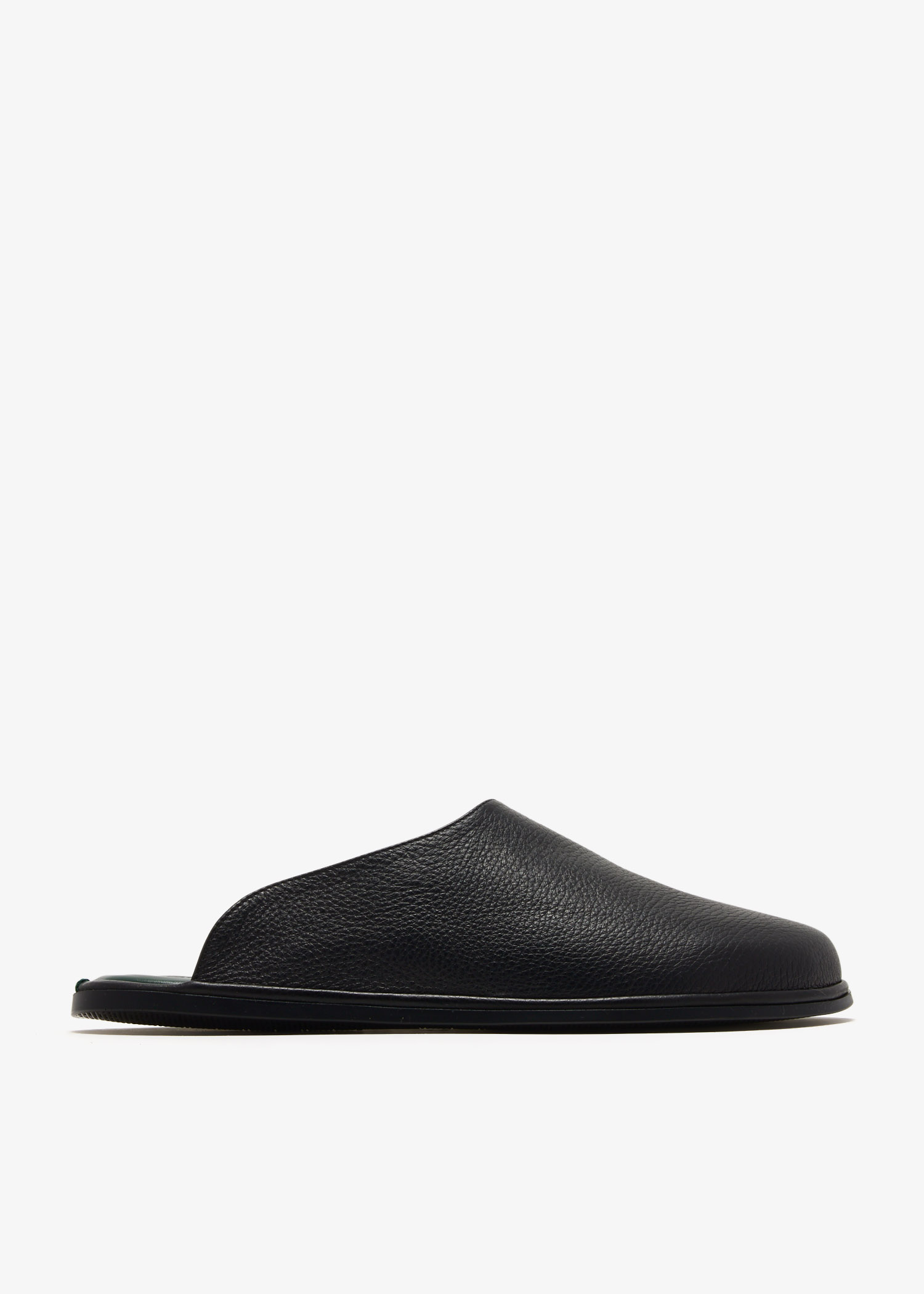 Leather slippers, Black
Leather slippers, Black