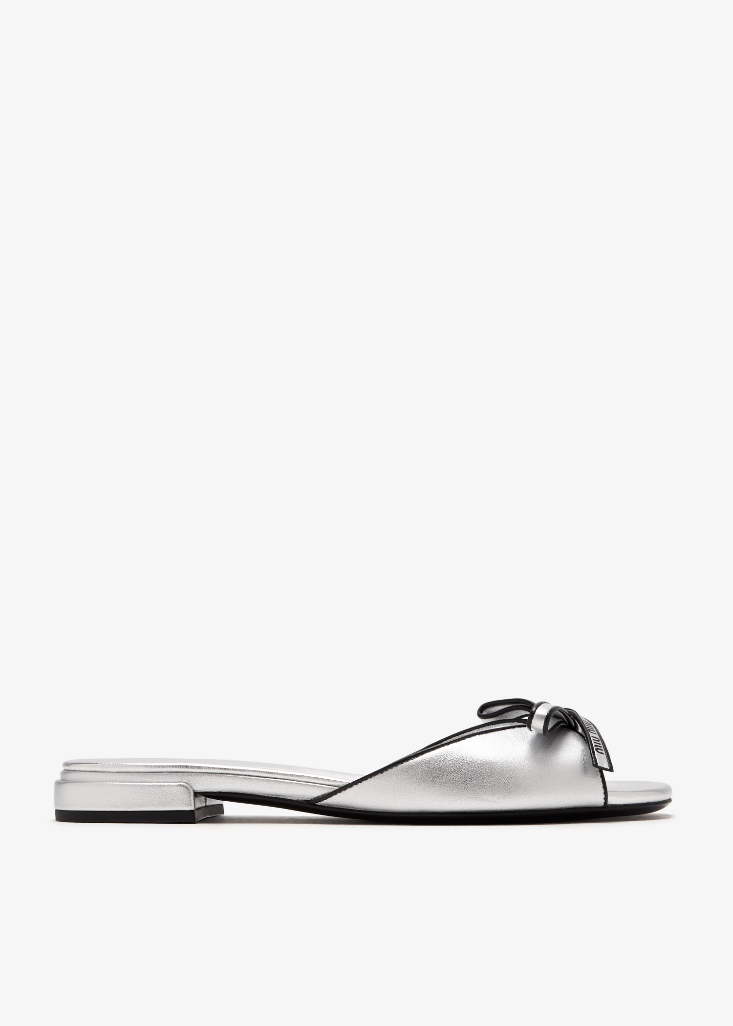 Mordoré nappa leather bow flat sandals, Silver
Mordoré nappa leather bow flat sandals, Silver
