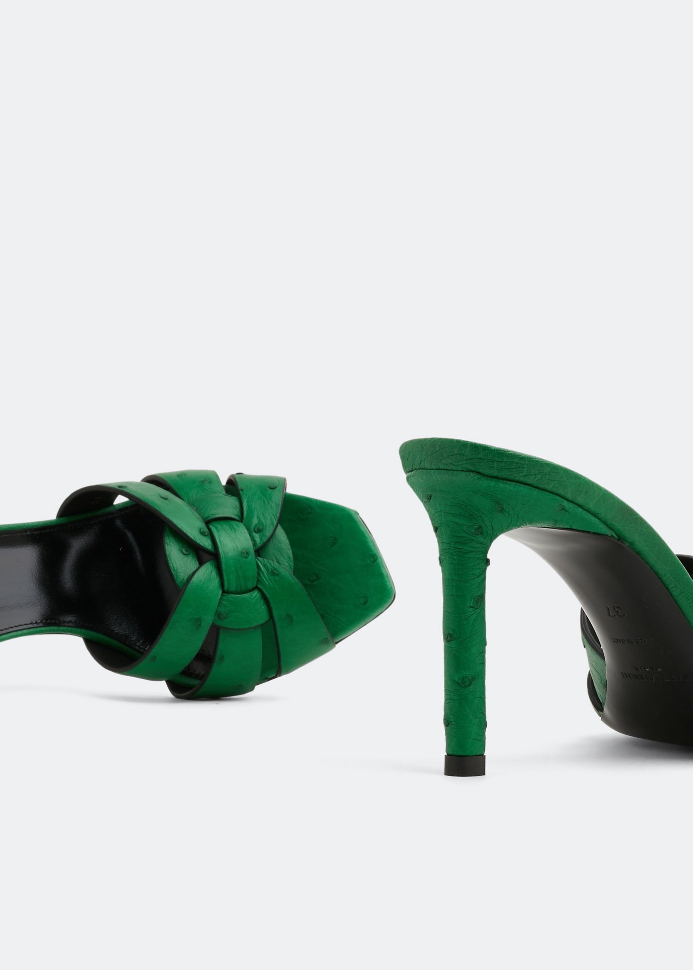 Tribute mules, Green