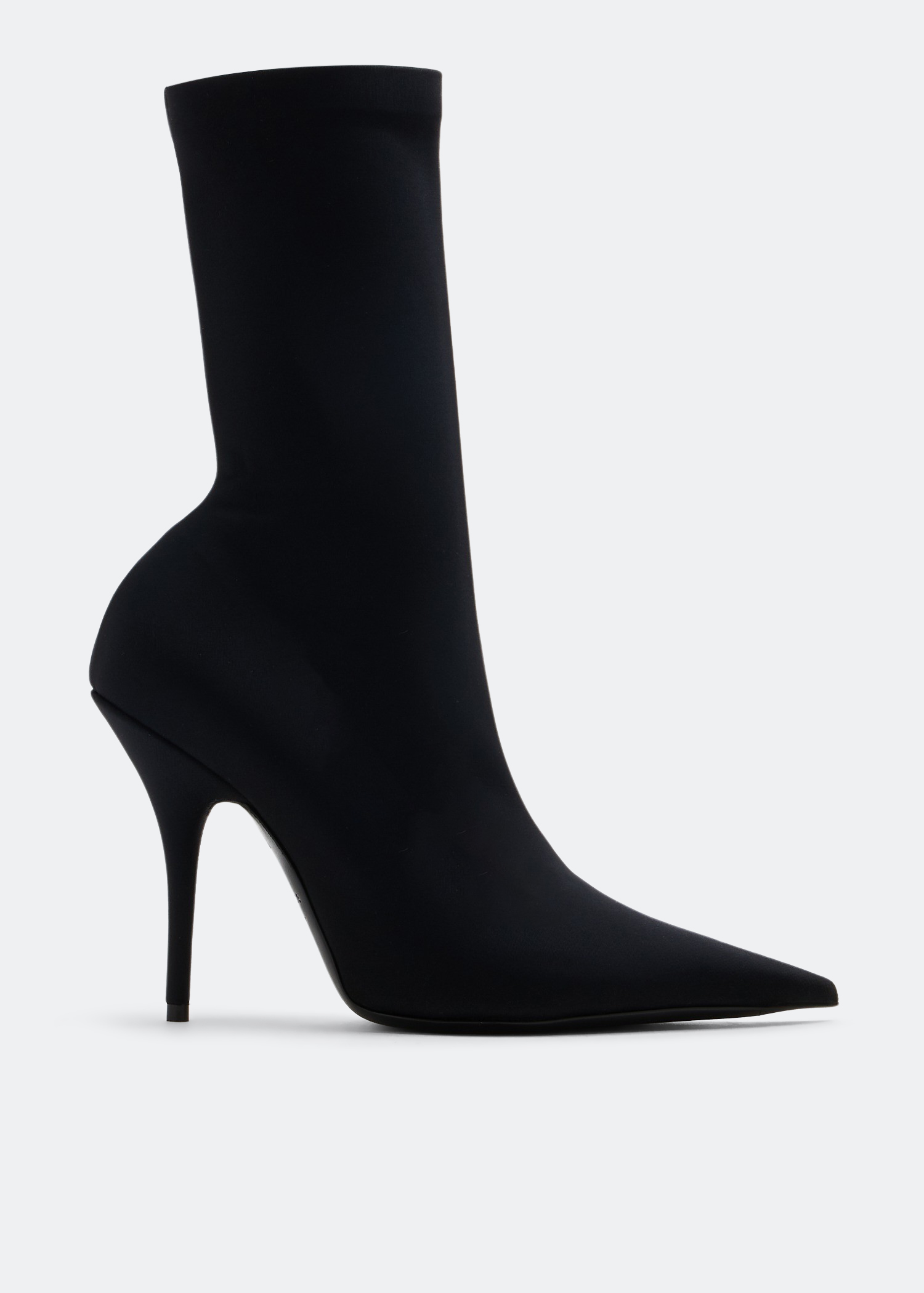 Knife booties, Black
Knife booties, Black