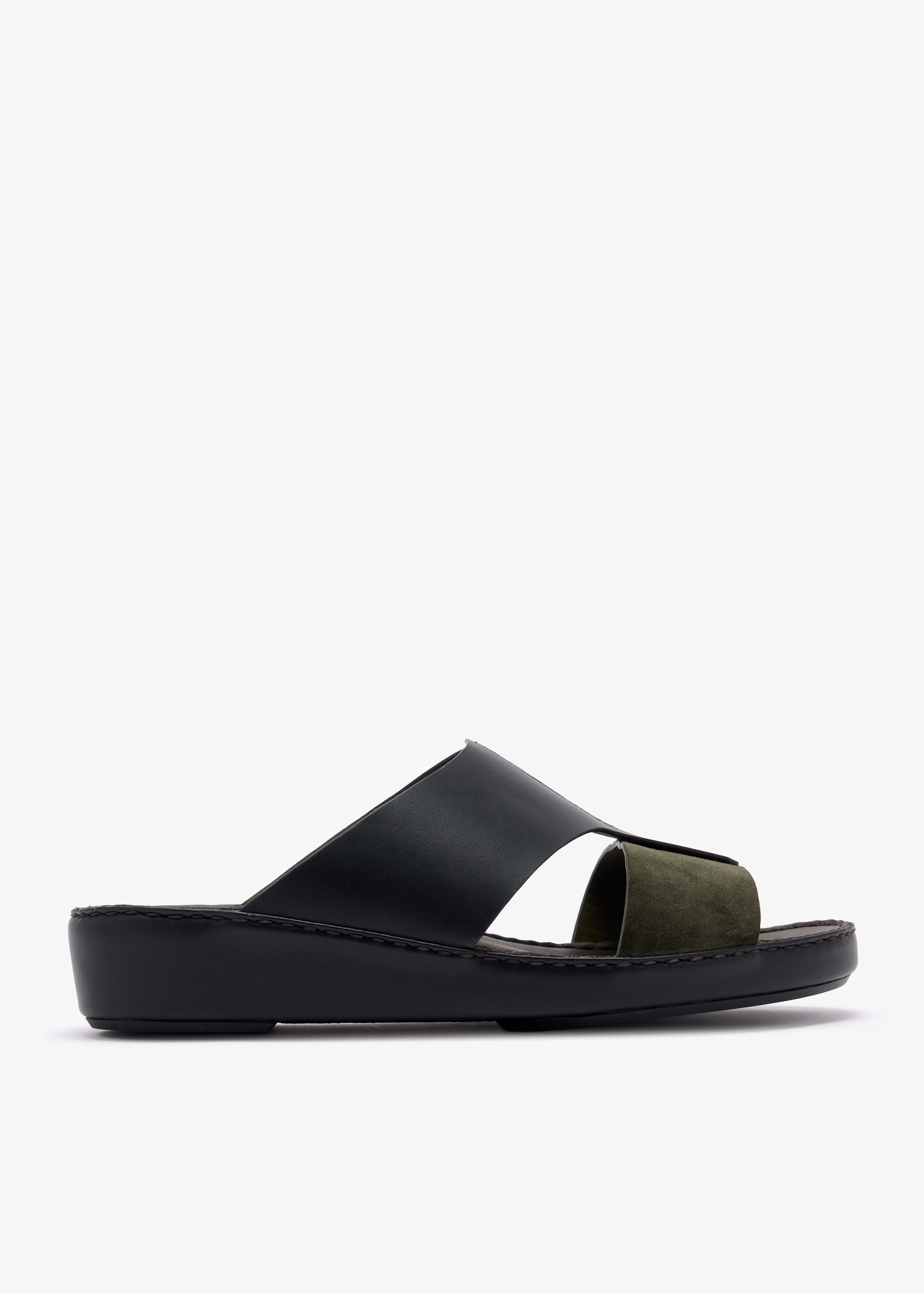 Drifted belt sandals, Black
Drifted belt sandals, Black