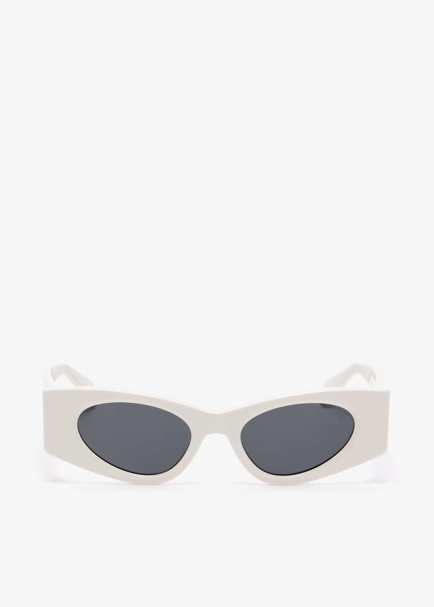 Cat eye sunglasses, White
Cat eye sunglasses, White