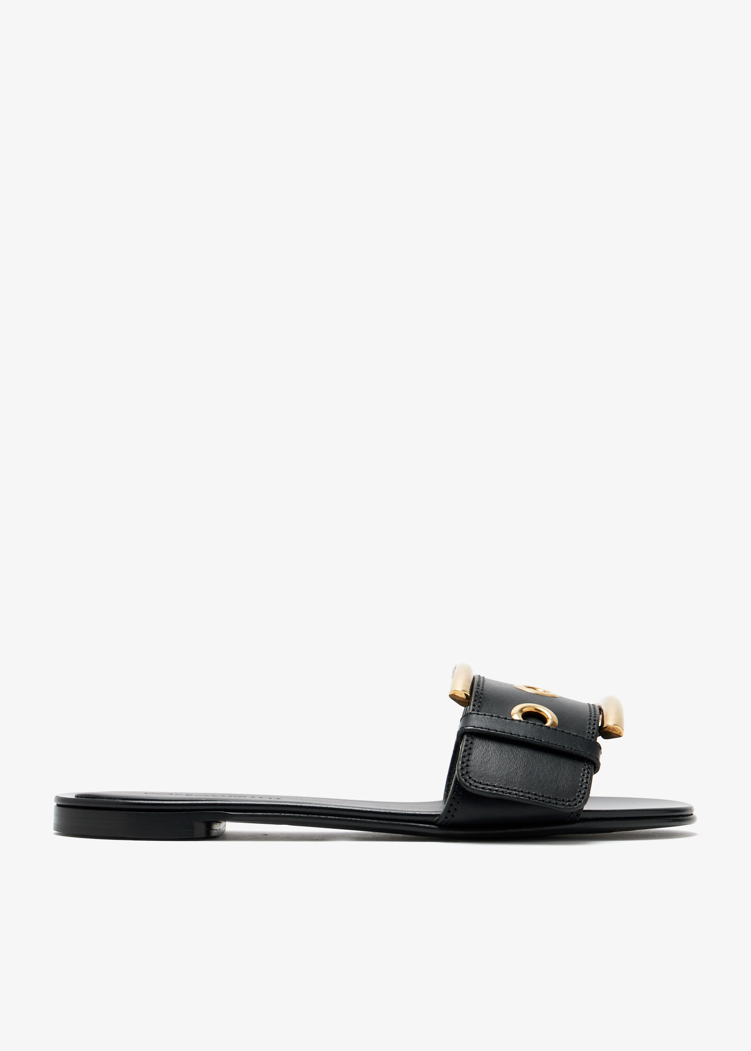 Buckle flat sandals, Black
Buckle flat sandals, Black