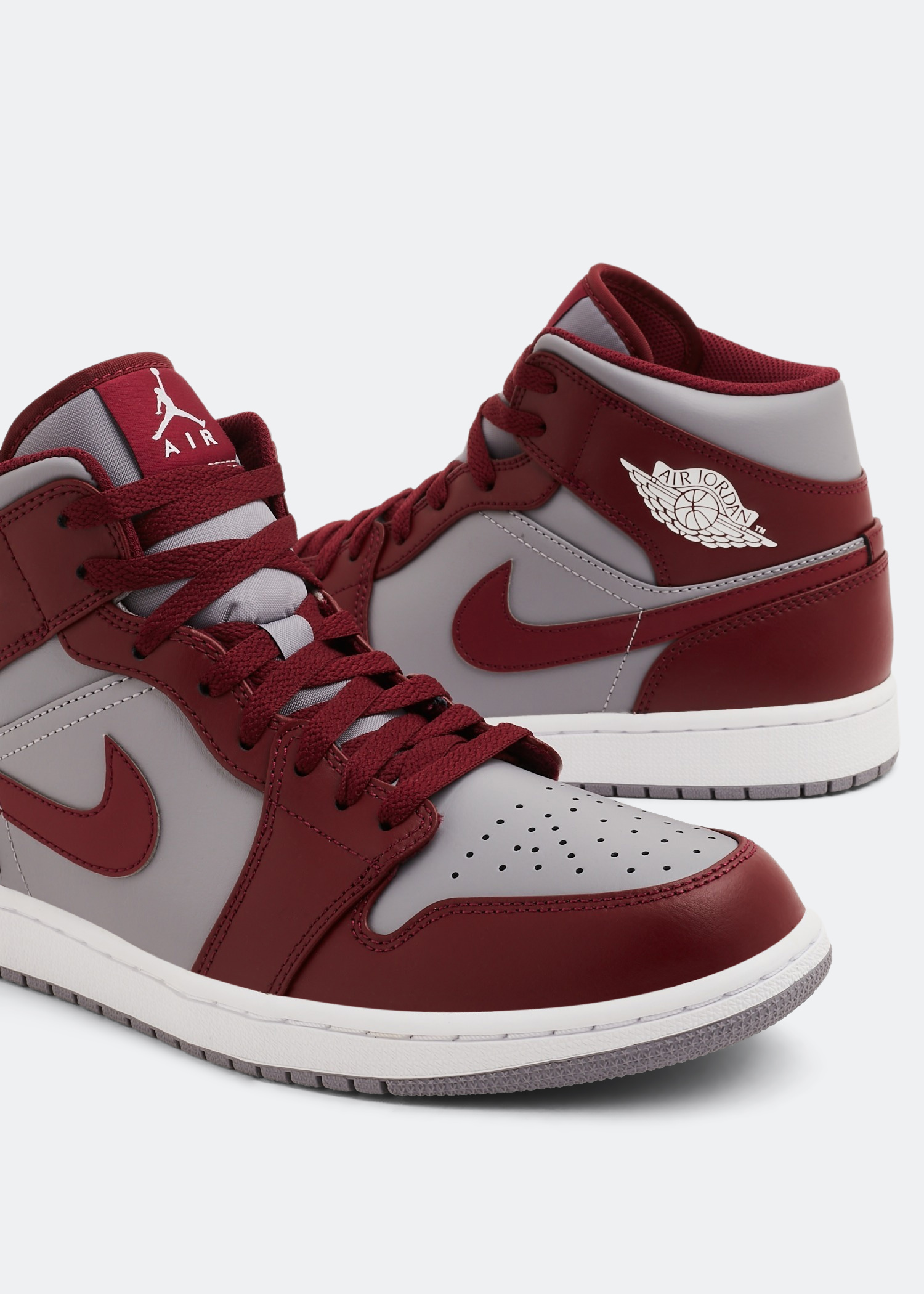 Air Jordan 1 Mid sneakers, Red