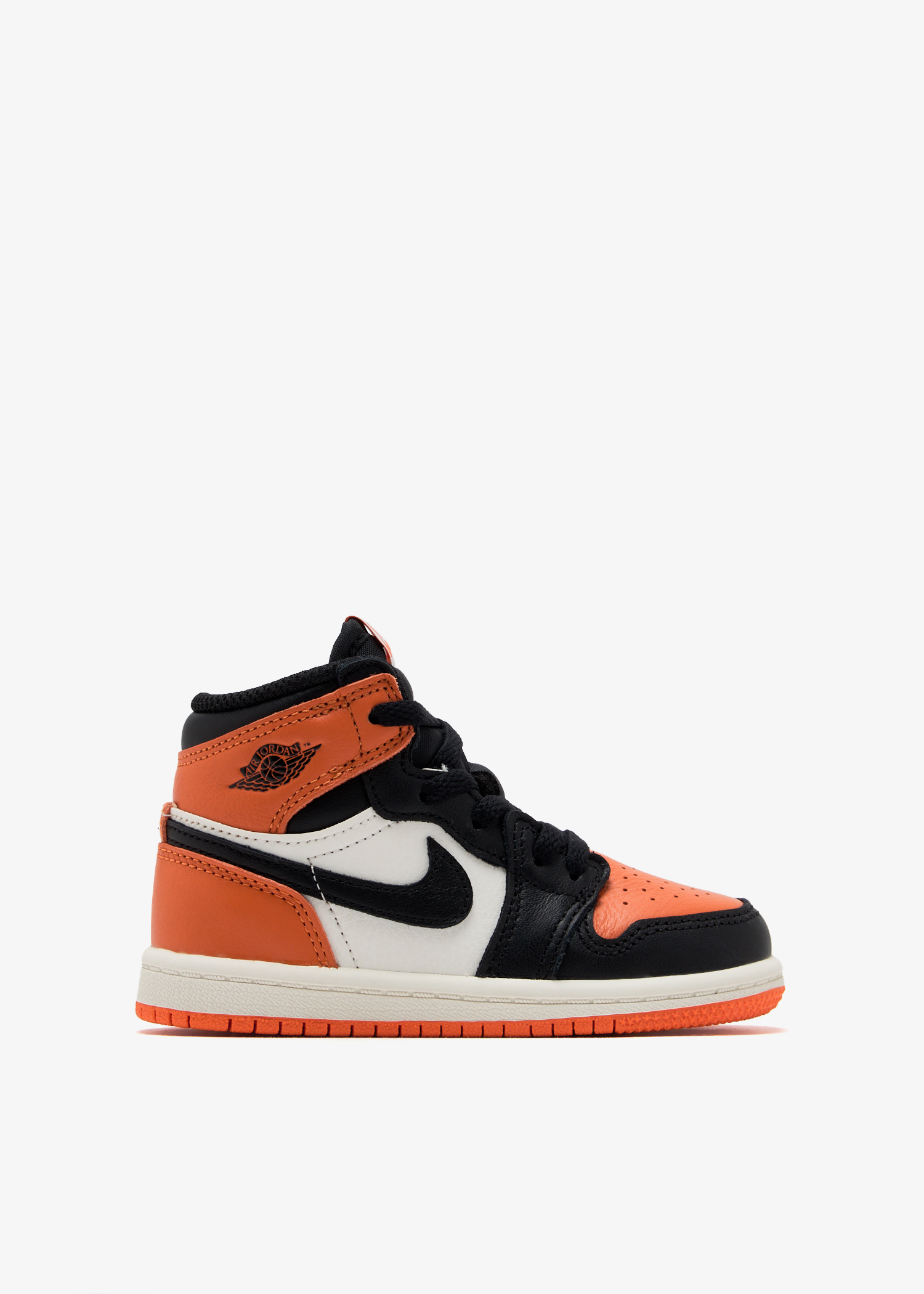 Air Jordan 1 Retro High OG sneakers, Orange
Air Jordan 1 Retro High OG sneakers, Orange