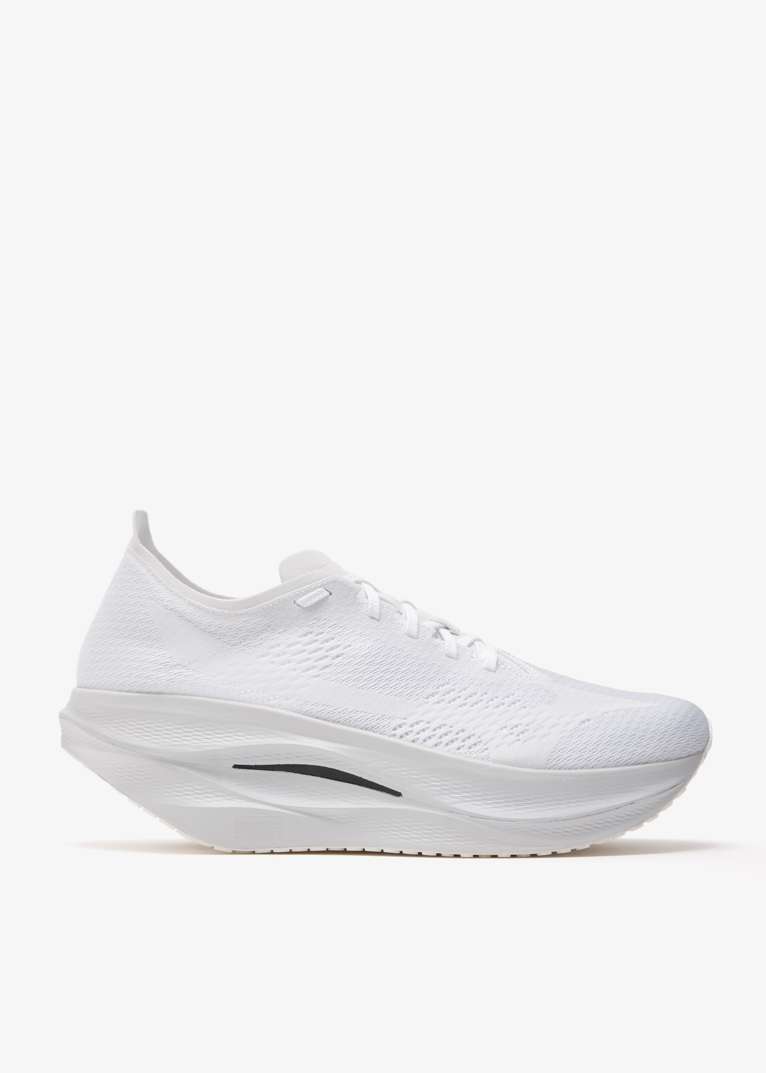 CDG x Mizuno Wave Rebellion Pro 3 Sneakers, White
CDG x Mizuno Wave Rebellion Pro 3 Sneakers, White