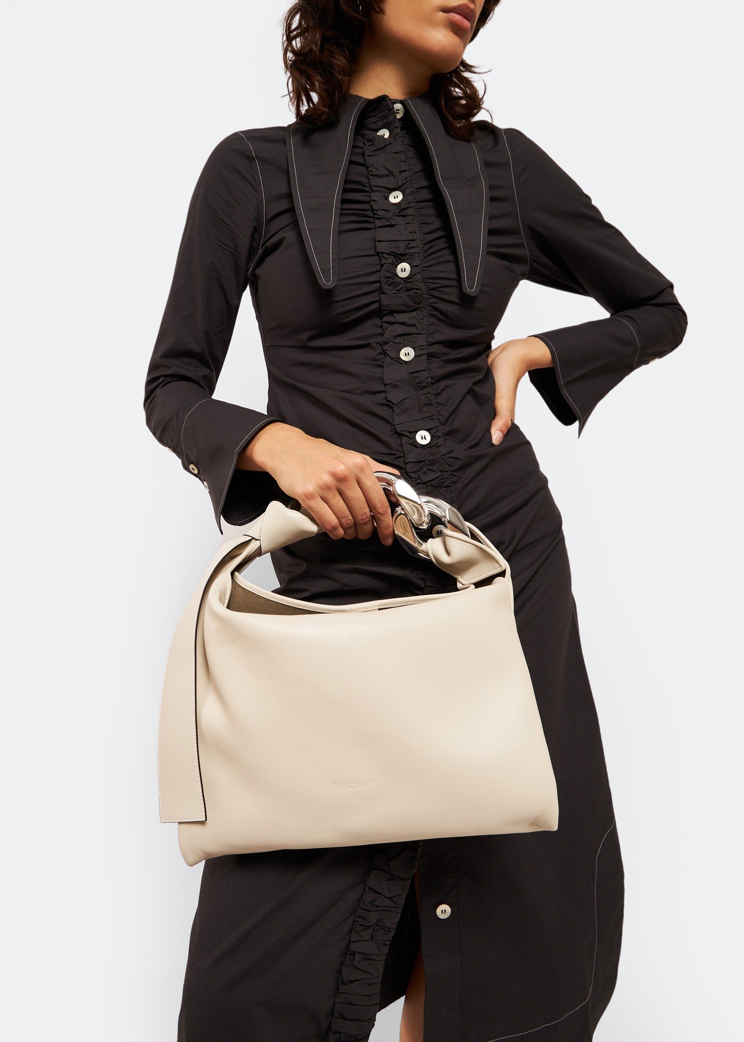 Small chain hobo bag, White