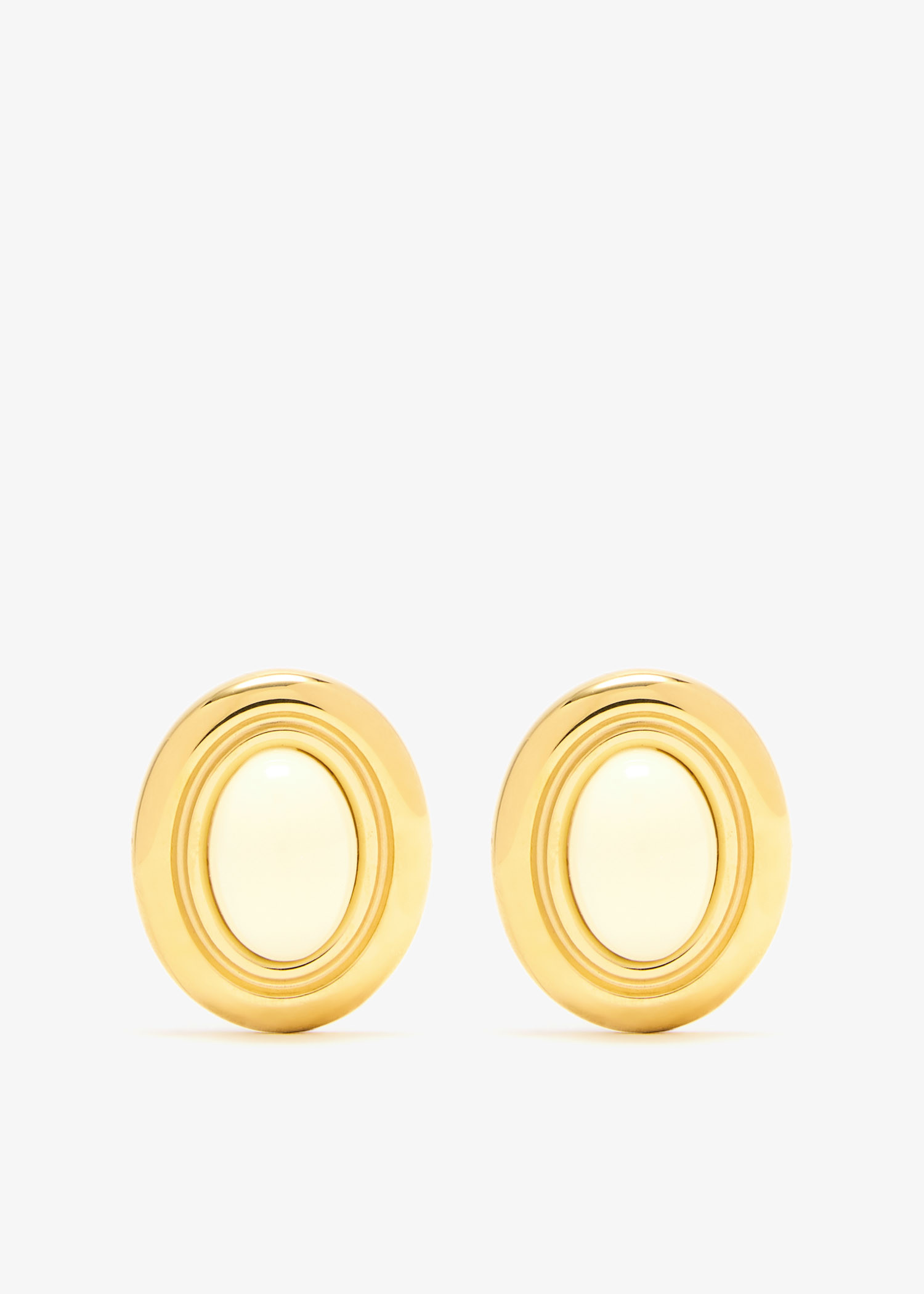 Prize earrings, Gold
Prize earrings, Gold