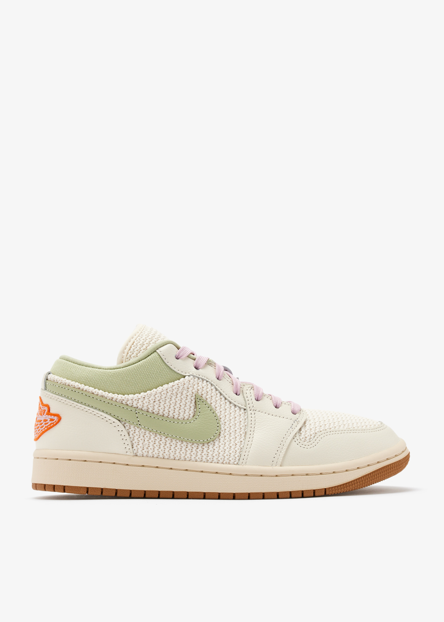 Air Jordan 1 Low SE sneakers, Cream
Air Jordan 1 Low SE sneakers, Cream