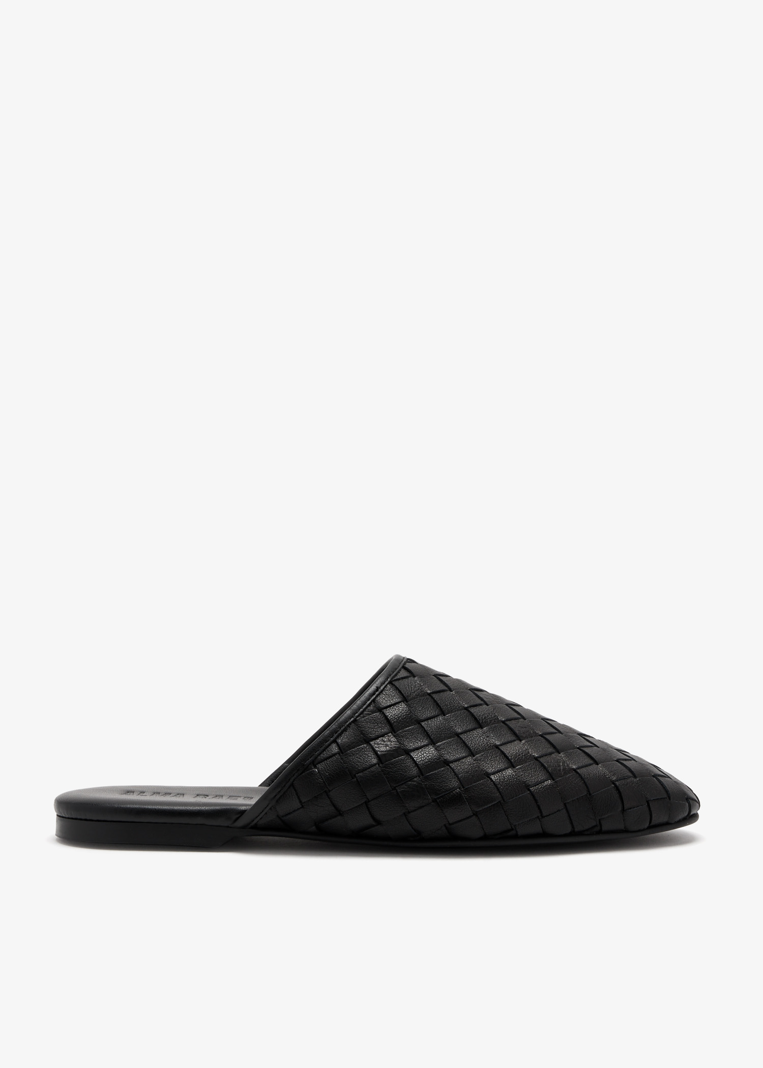 Kali slippers, Black
Kali slippers, Black
