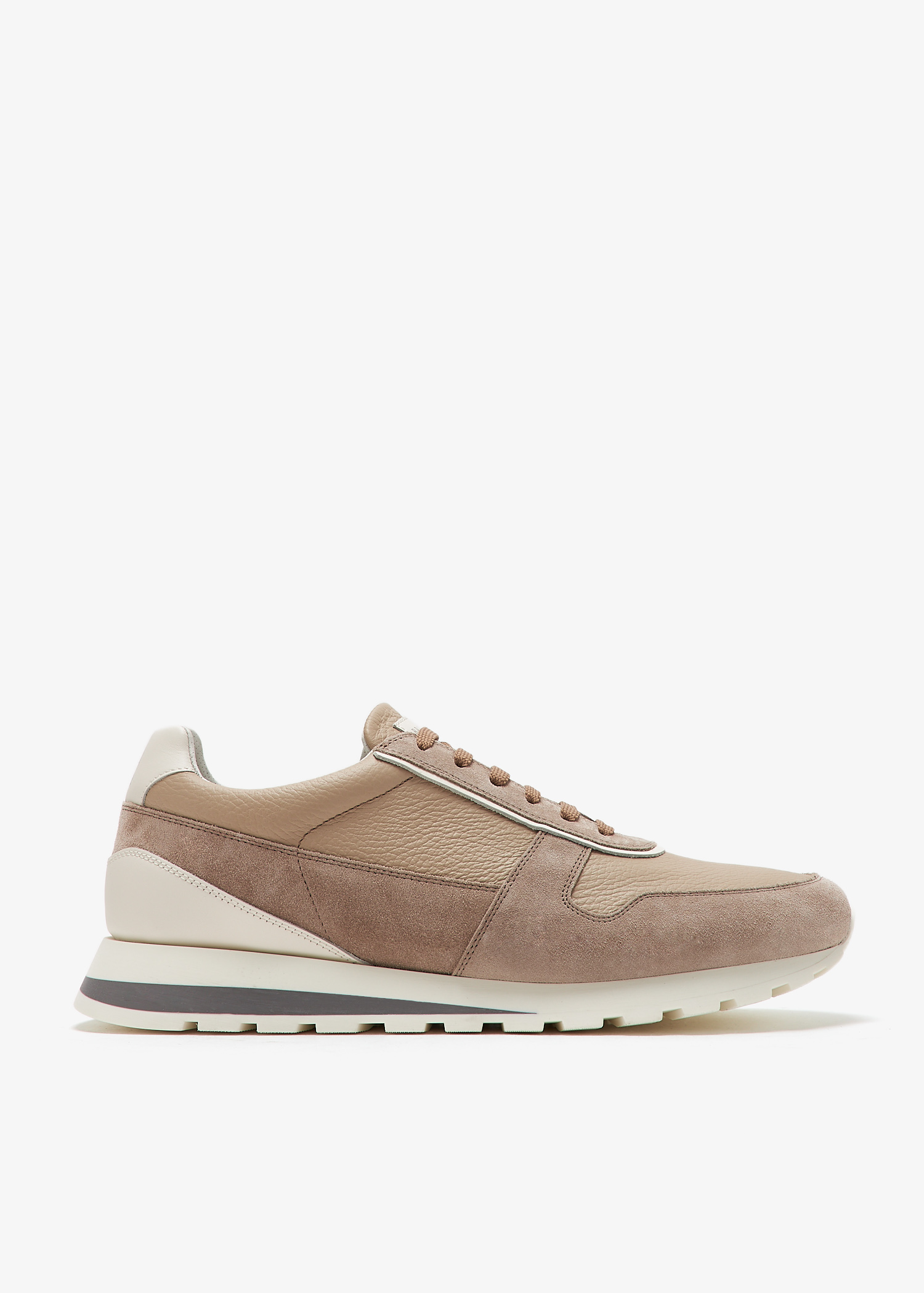 Washed suede and calfskin runners, Beige
Washed suede and calfskin runners, Beige