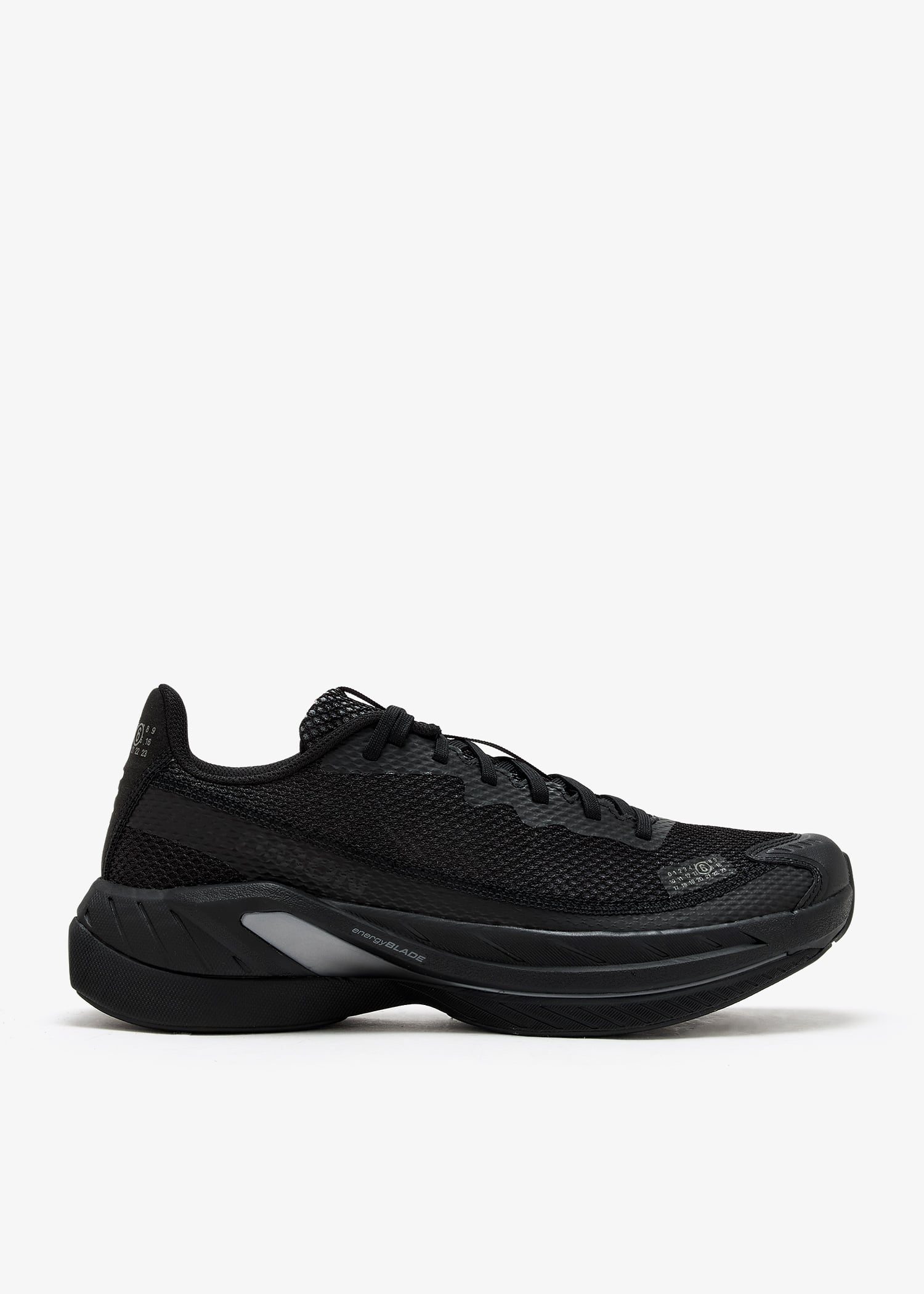x Salomon Spectur 2 sneakers, Black
x Salomon Spectur 2 sneakers, Black