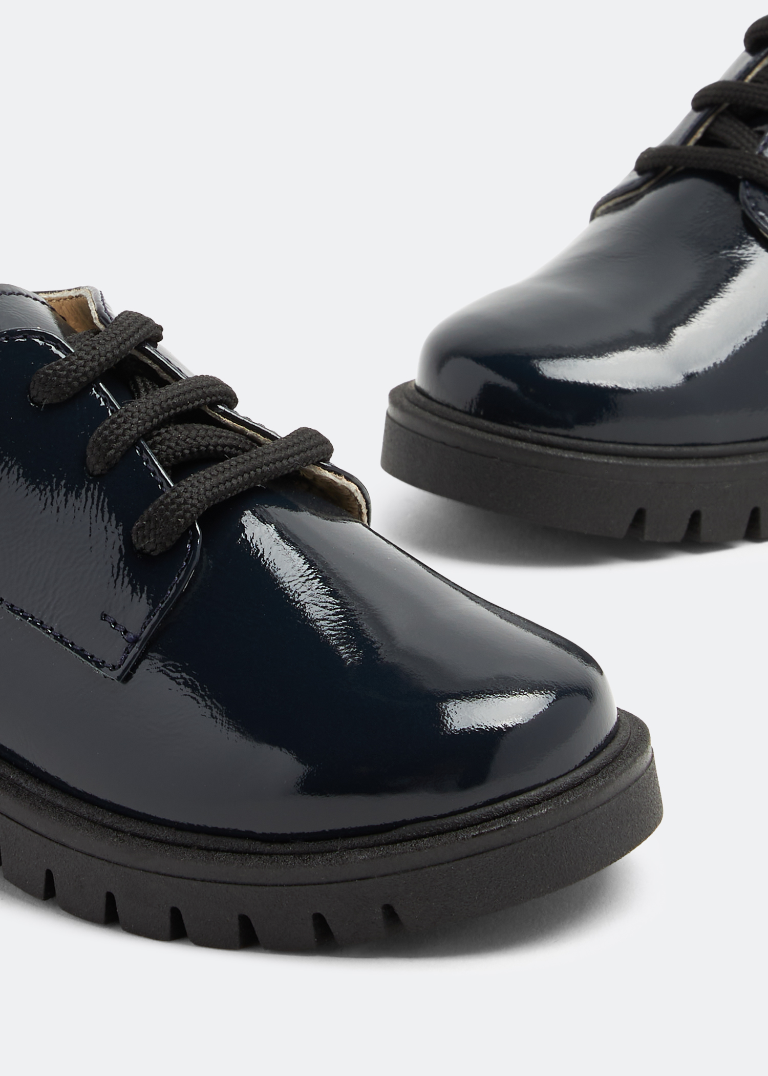 Classic lace-up shoes, Blue