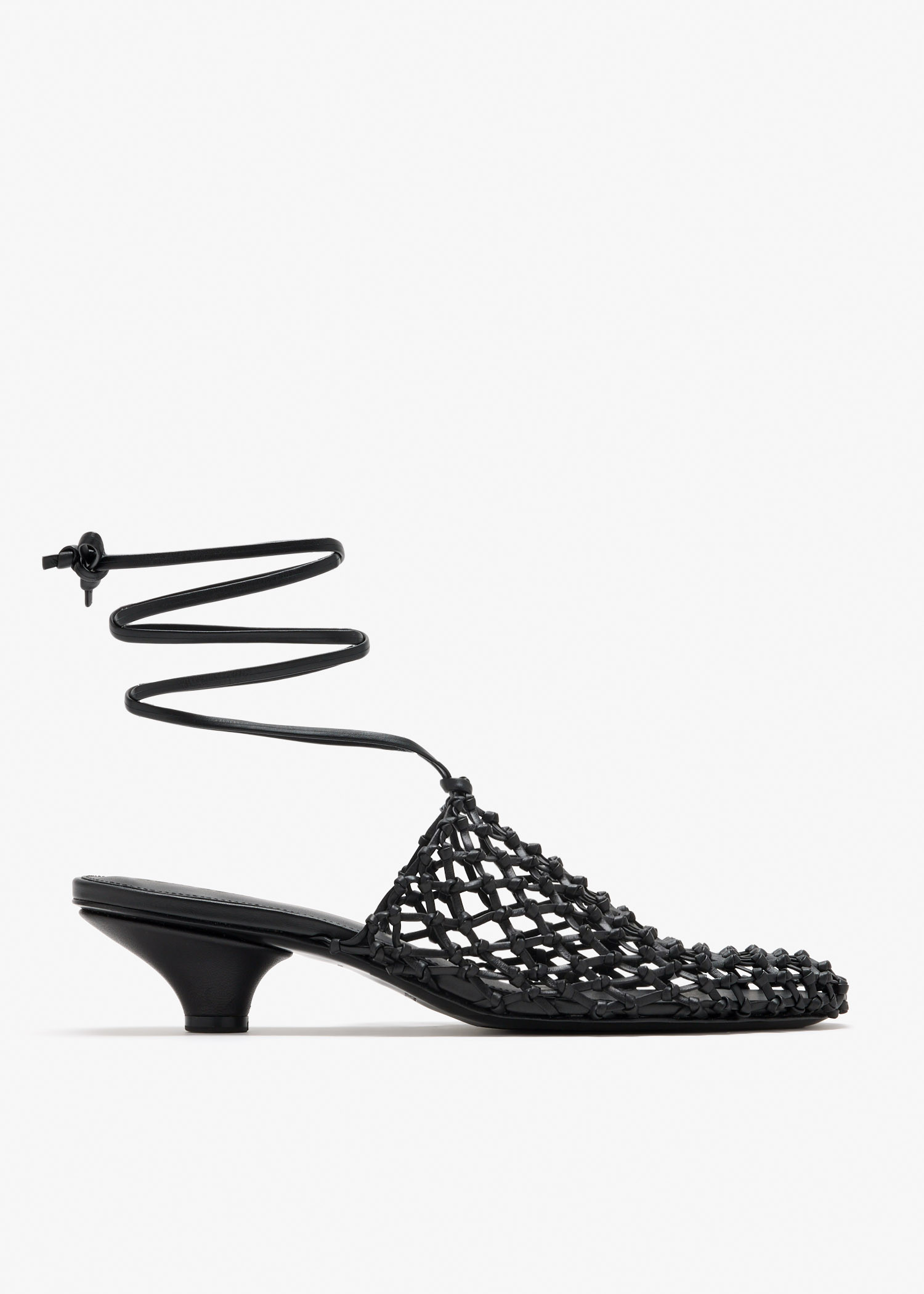 Woven mules, Black
Woven mules, Black