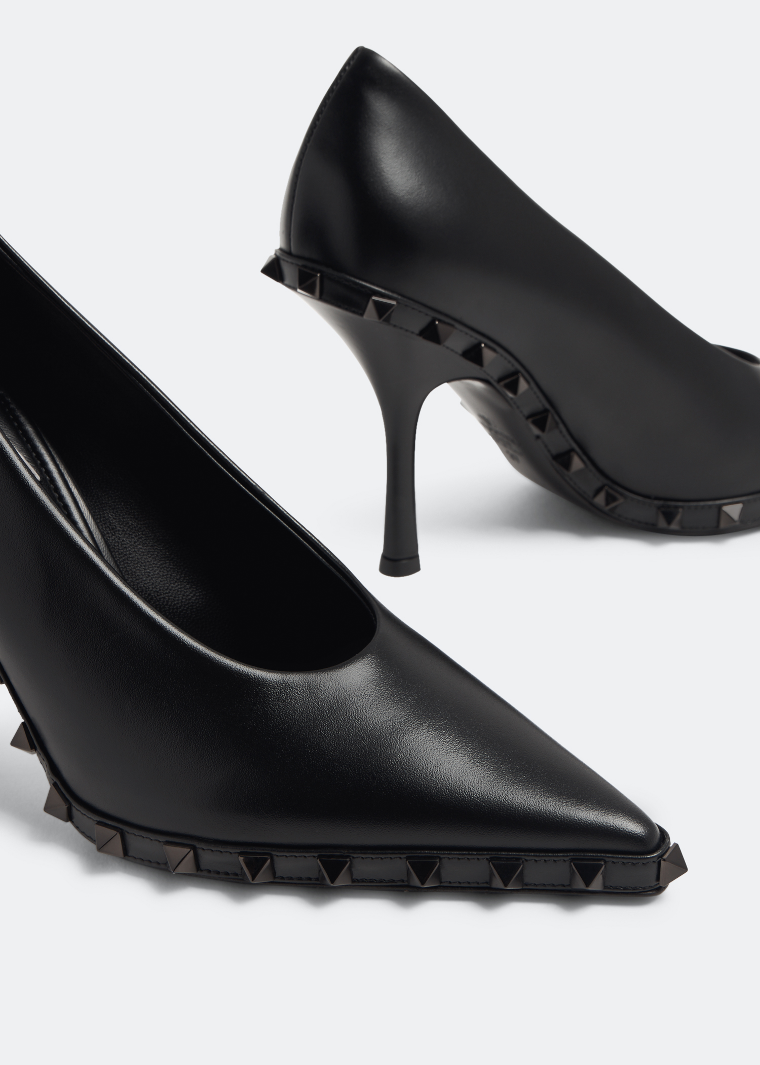 Rockstud pumps, Black
