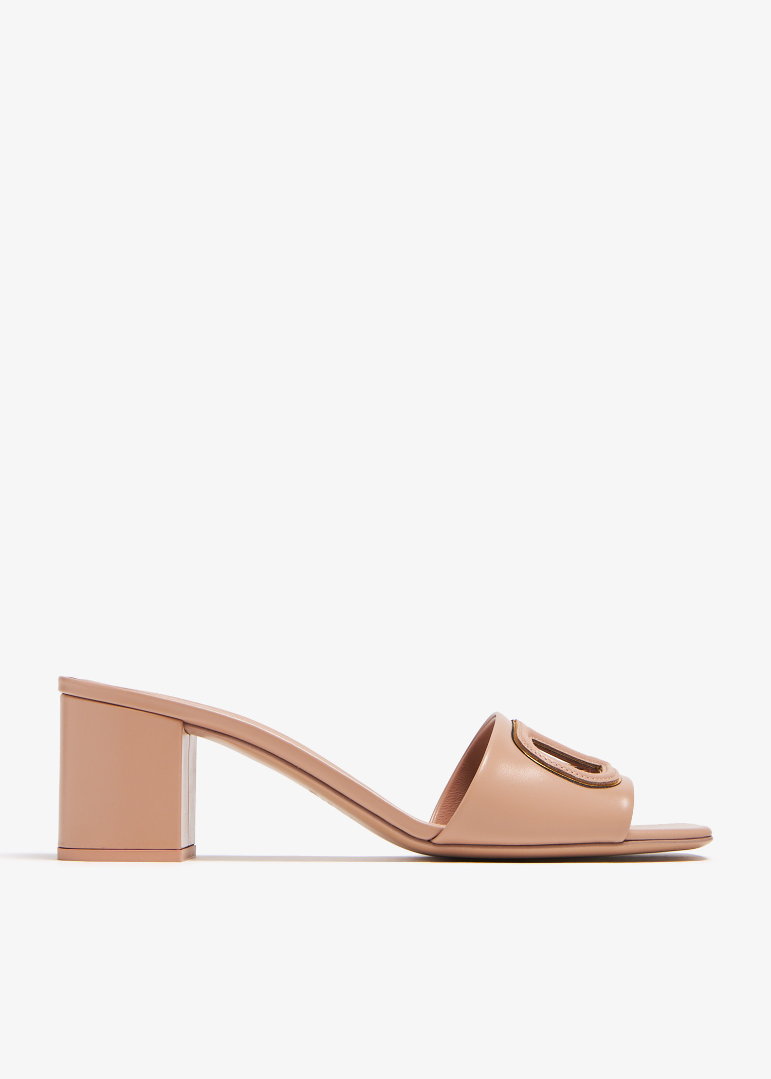 VLogo cut-out sandals, Pink
VLogo cut-out sandals, Pink