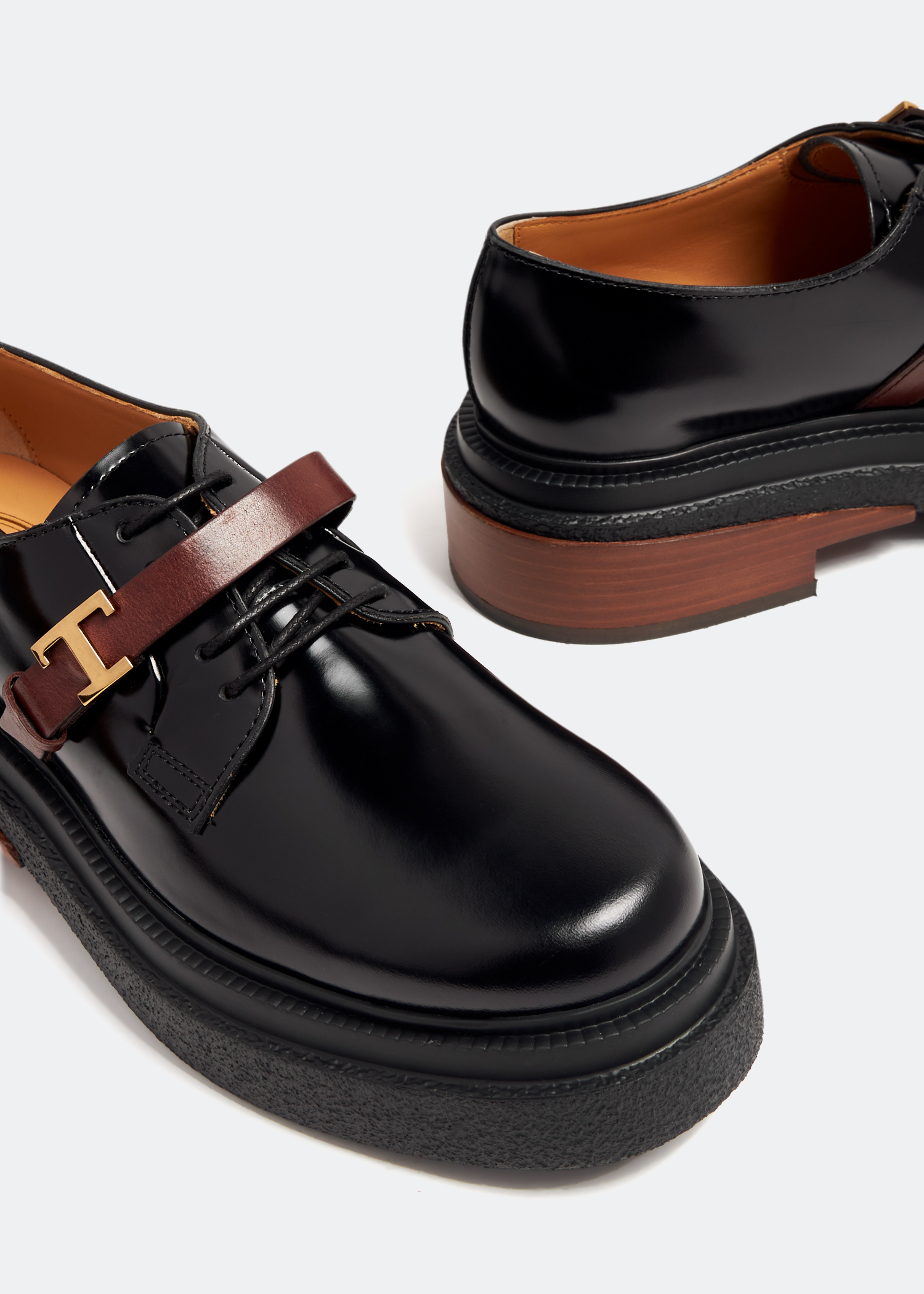 Brushed leather lace-up shoes, Black