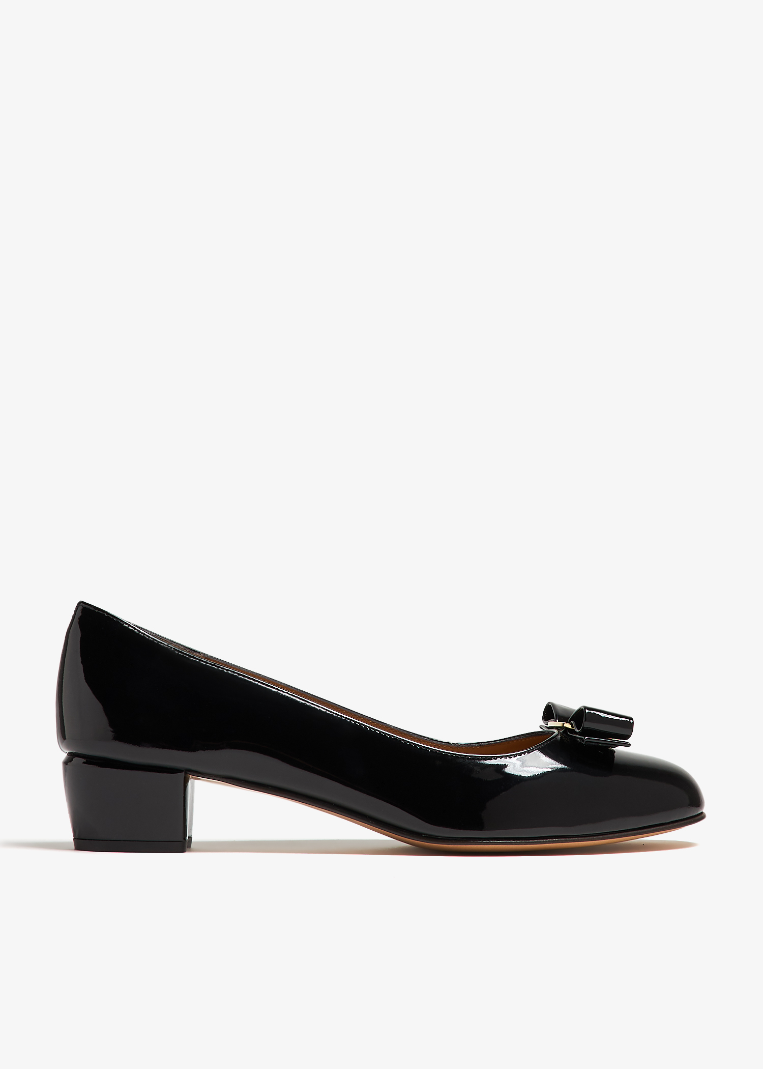 

Vara bow pumps, Black