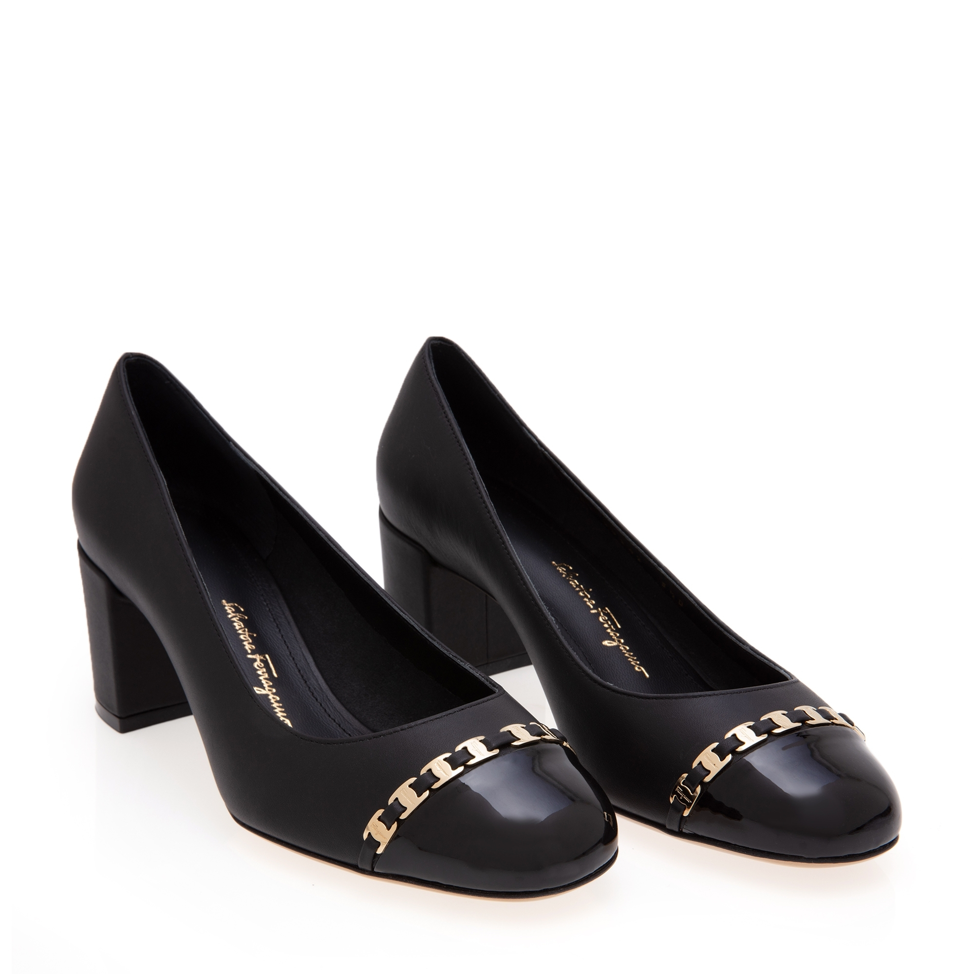 

Vara chain pumps, Black