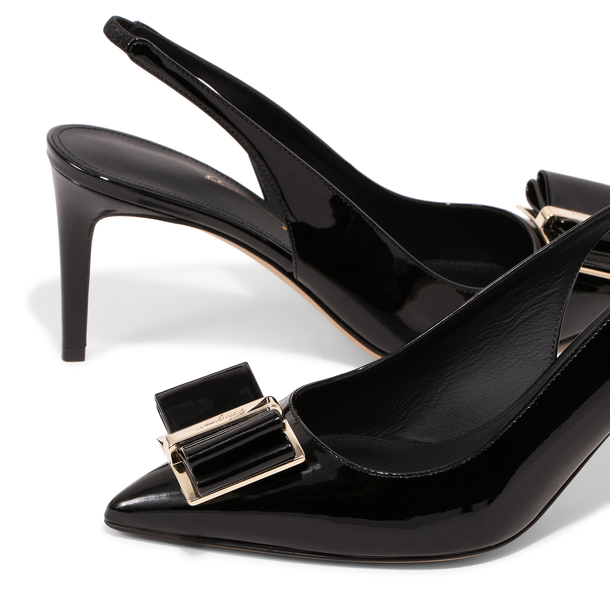 

Zahir pumps, Black