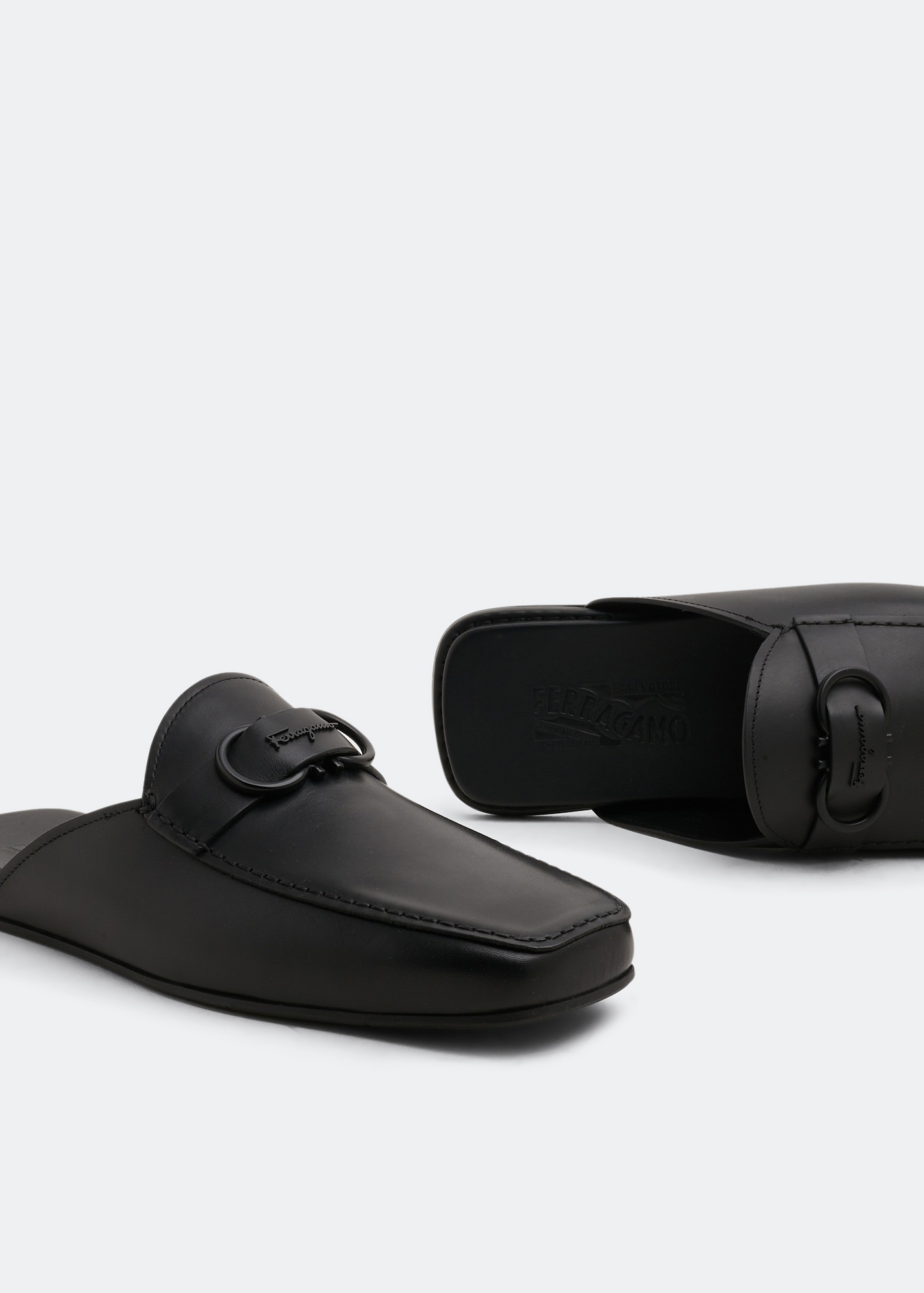 

Gancini slippers, Black