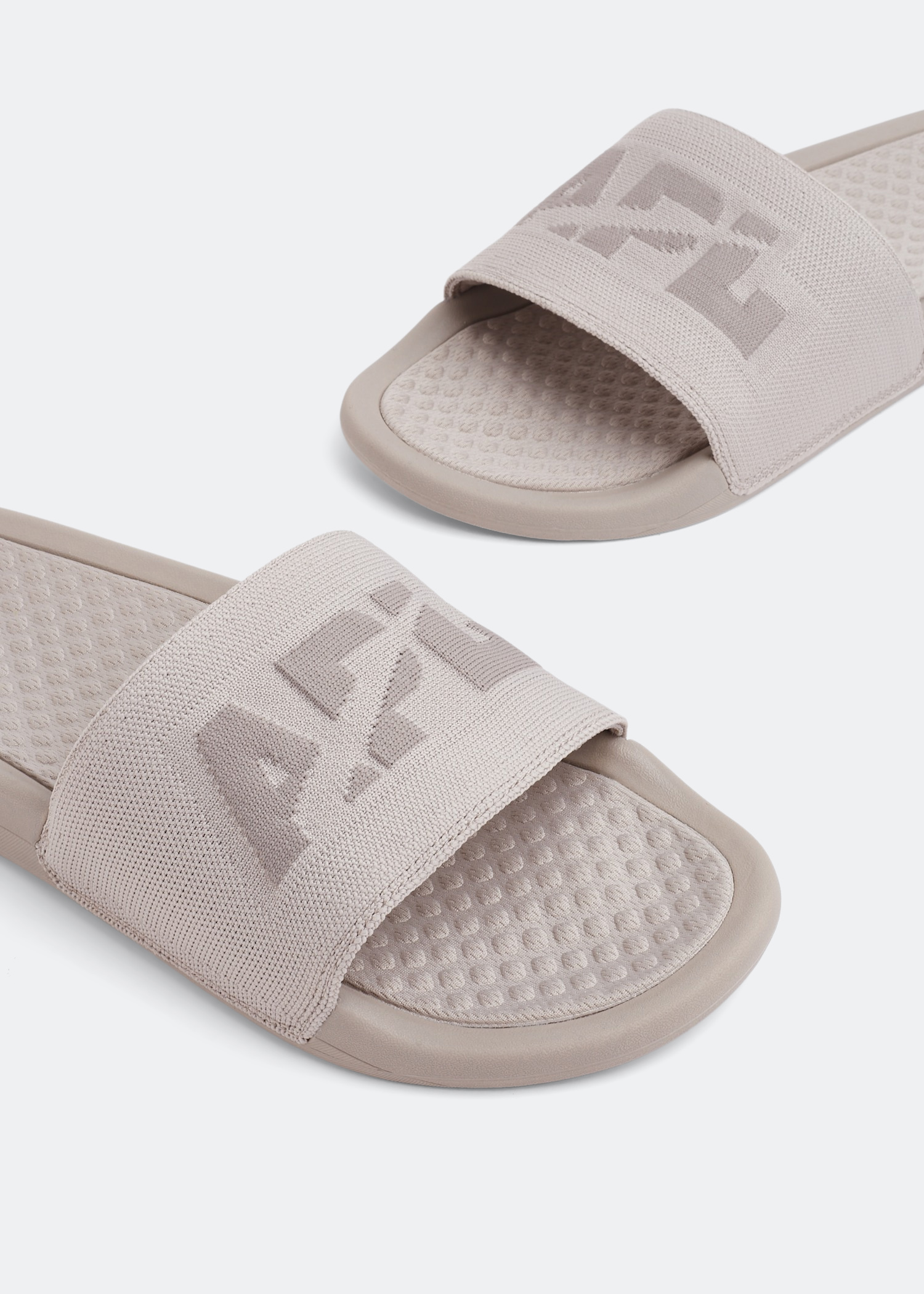 

Big Logo TechLoom slides, Beige