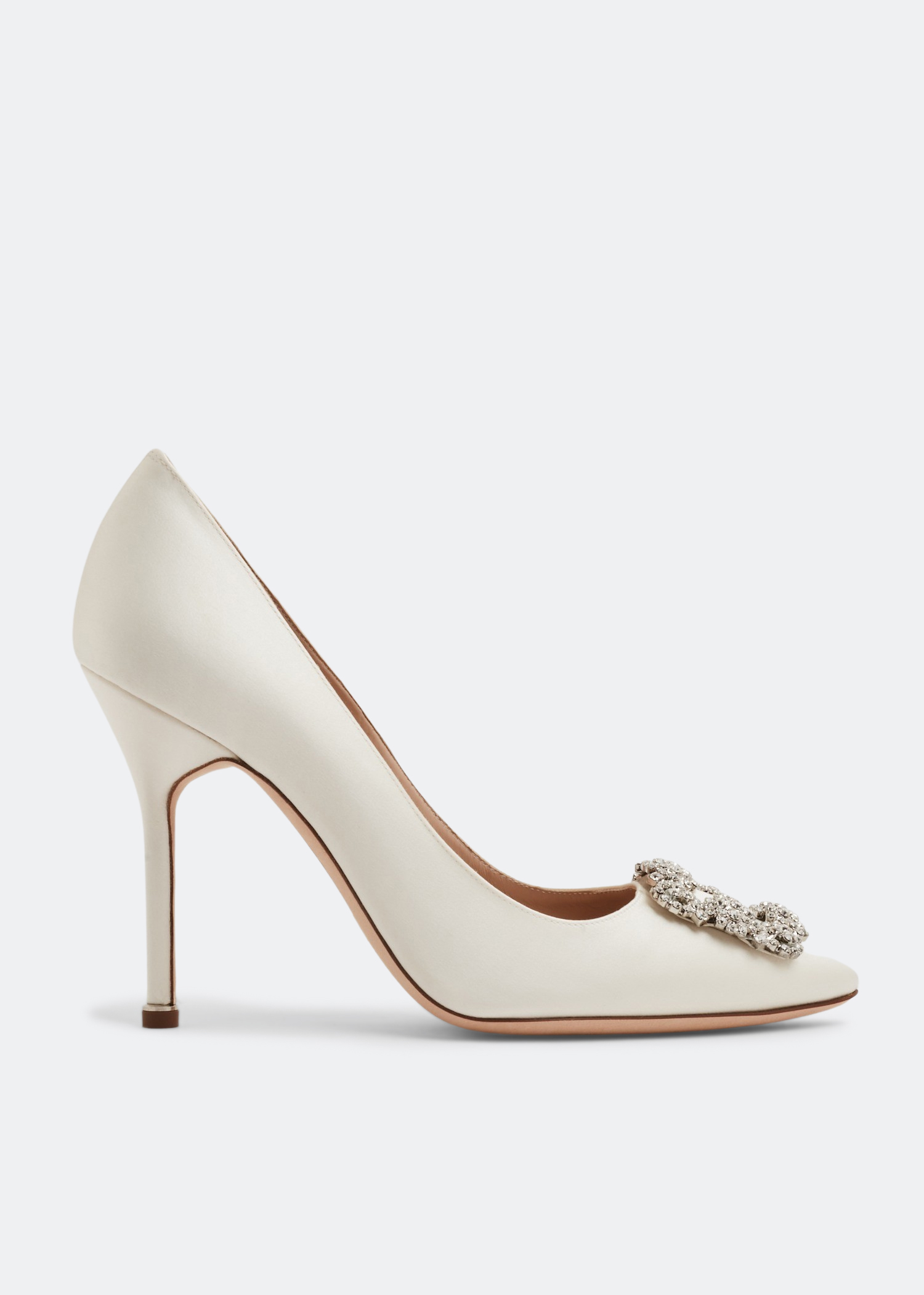 

Hangisi satin pumps, White