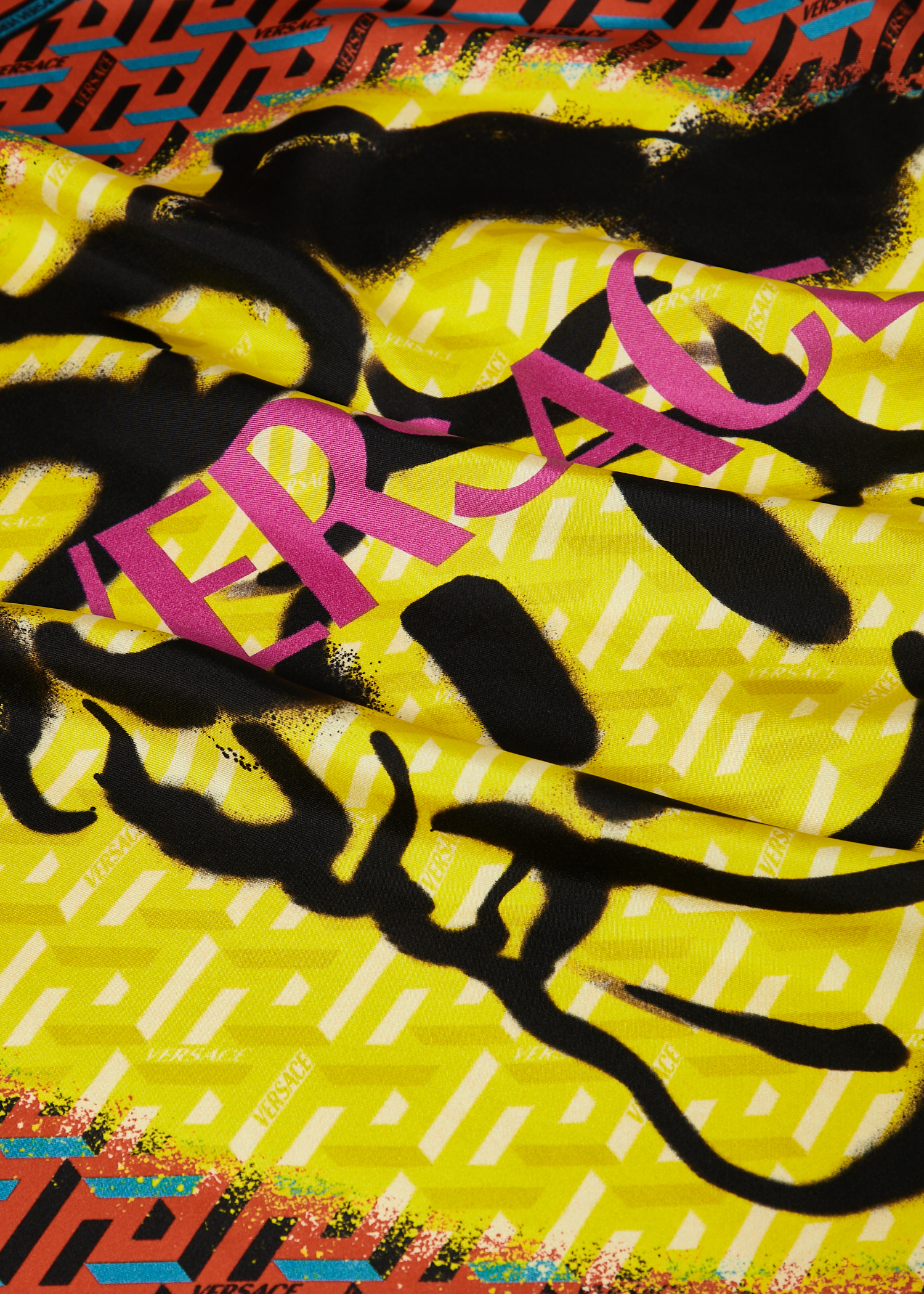 

La Greca Medusa graffiti scarf, Prints