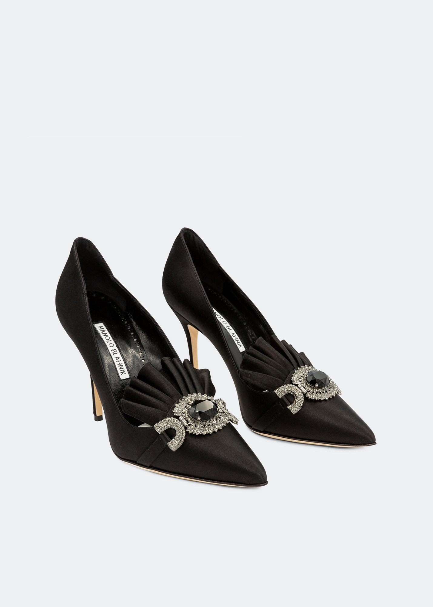 

Escora satin pumps, Black