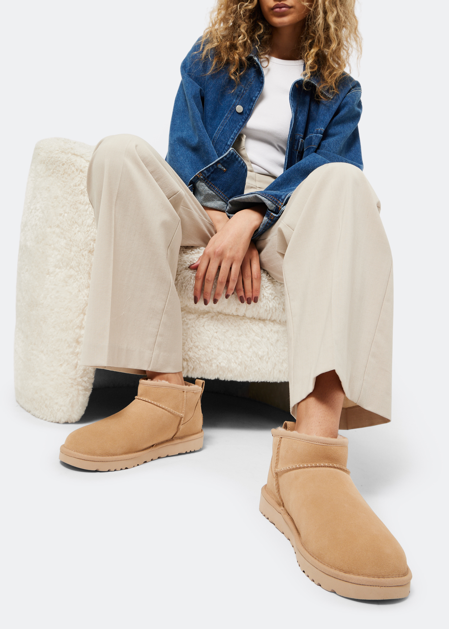 

Classic Ultra Mini boots, Beige