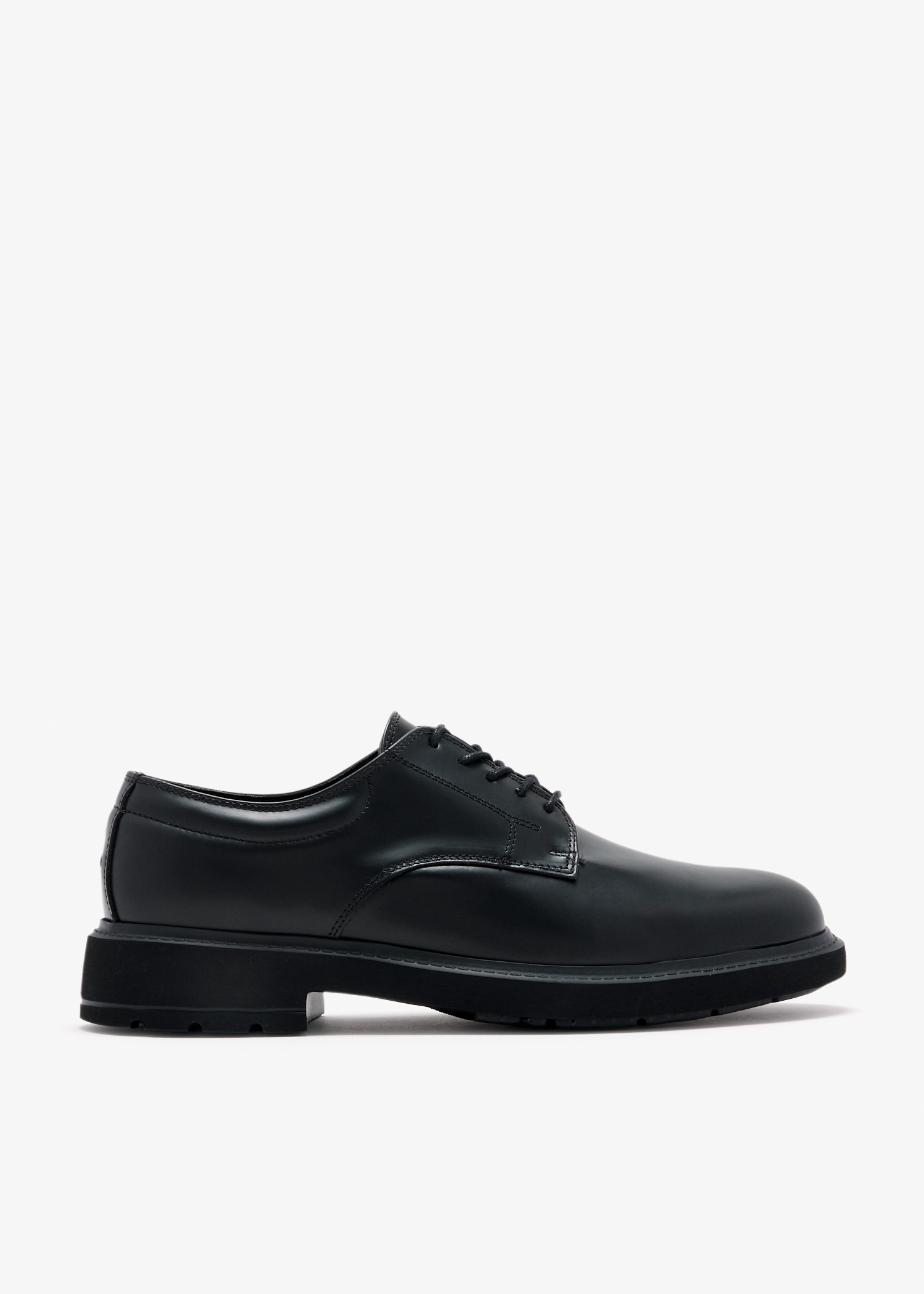 

Clean Derby shoes, Black