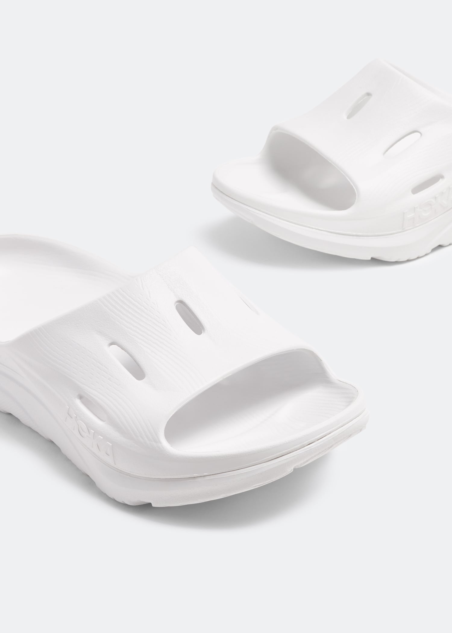 

Ora Recovery 3 slides, White