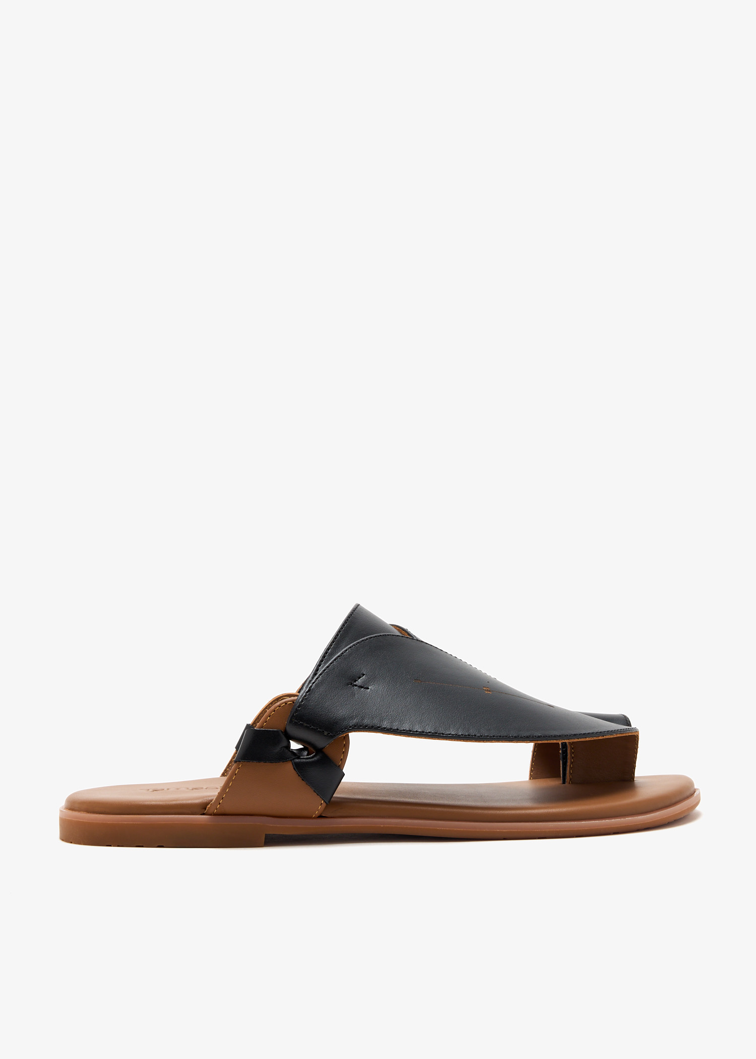

Majaheem sandals, Black