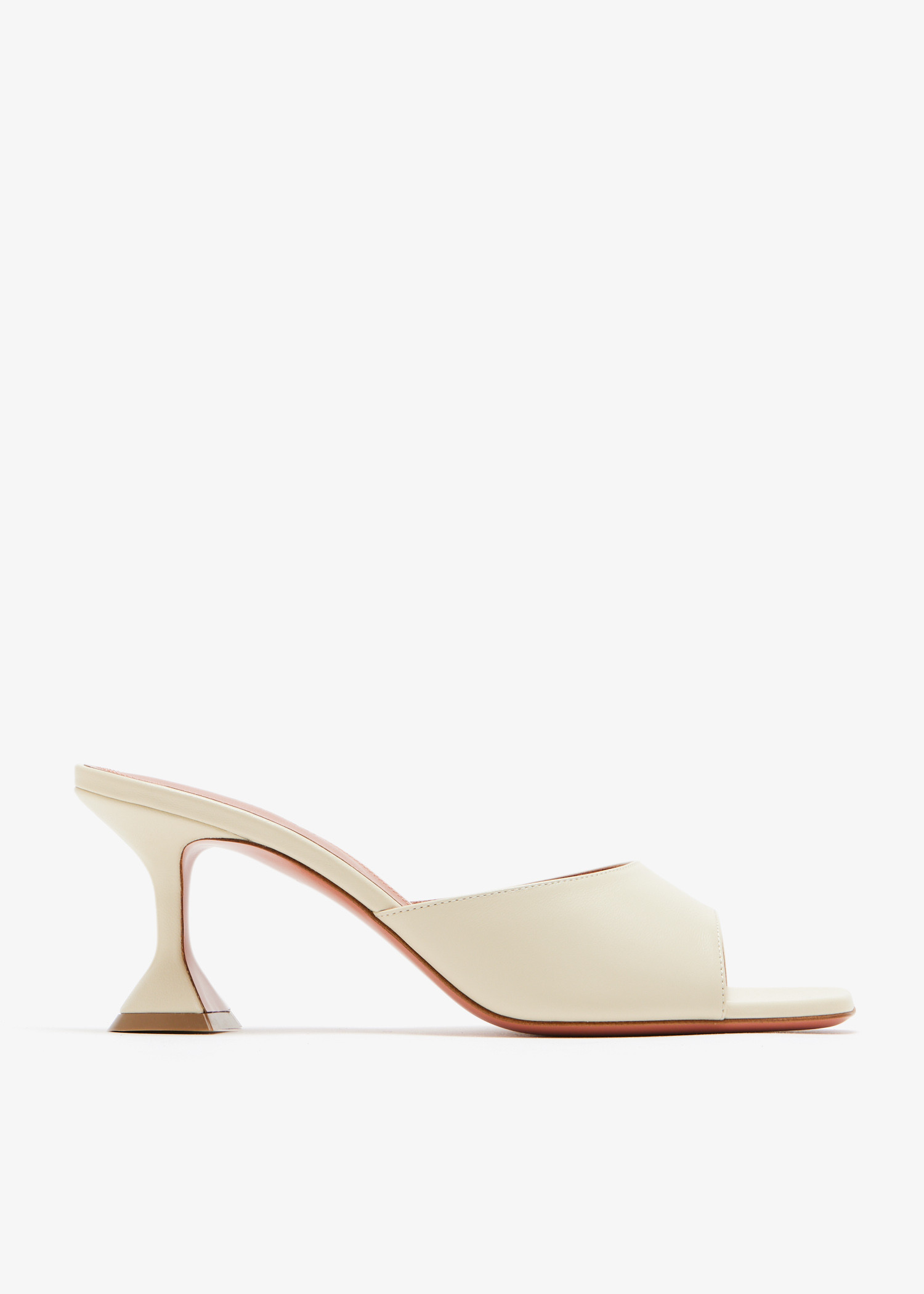 

Lupita mules, Cream