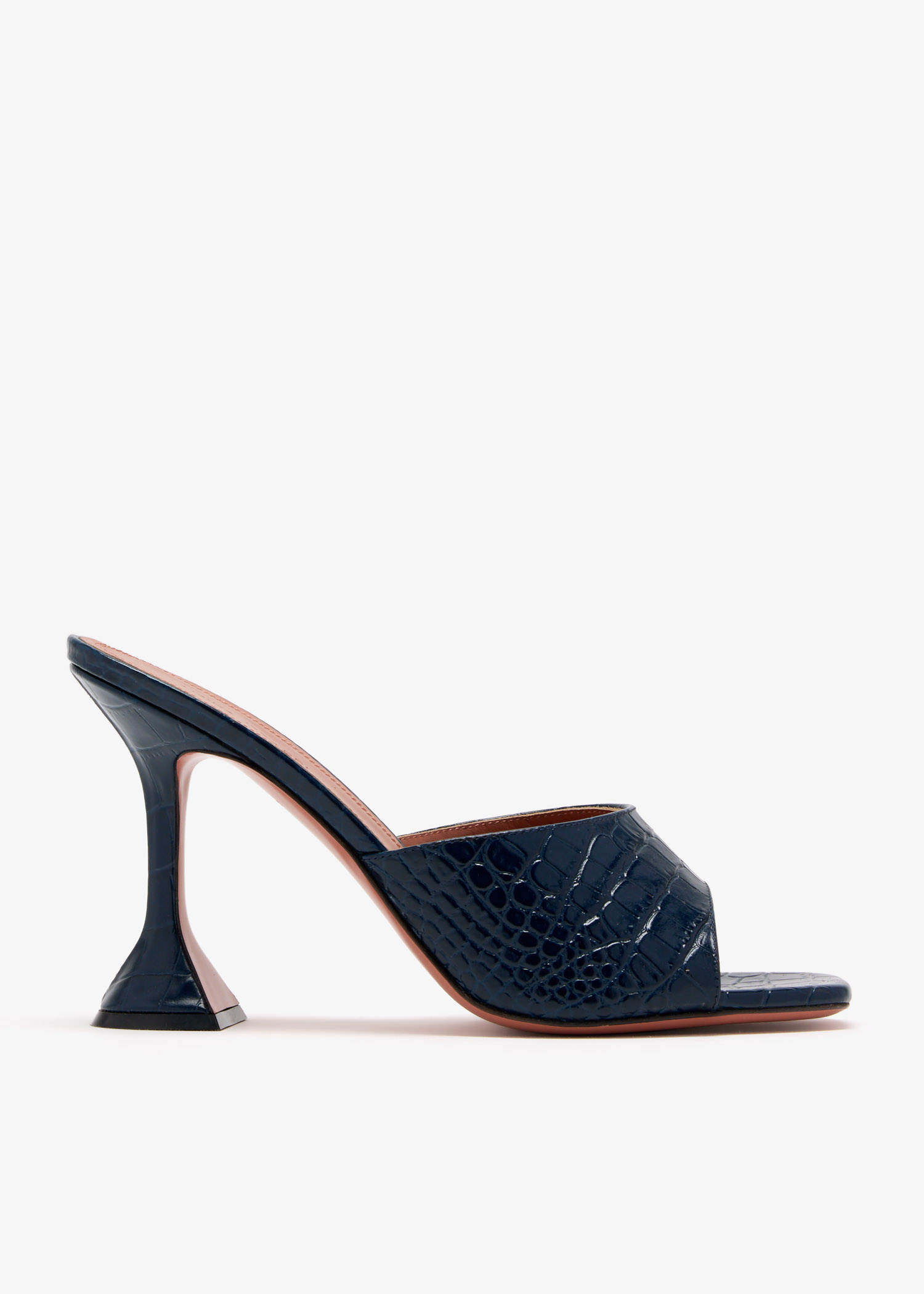 

Lupita 95 slippers, Black