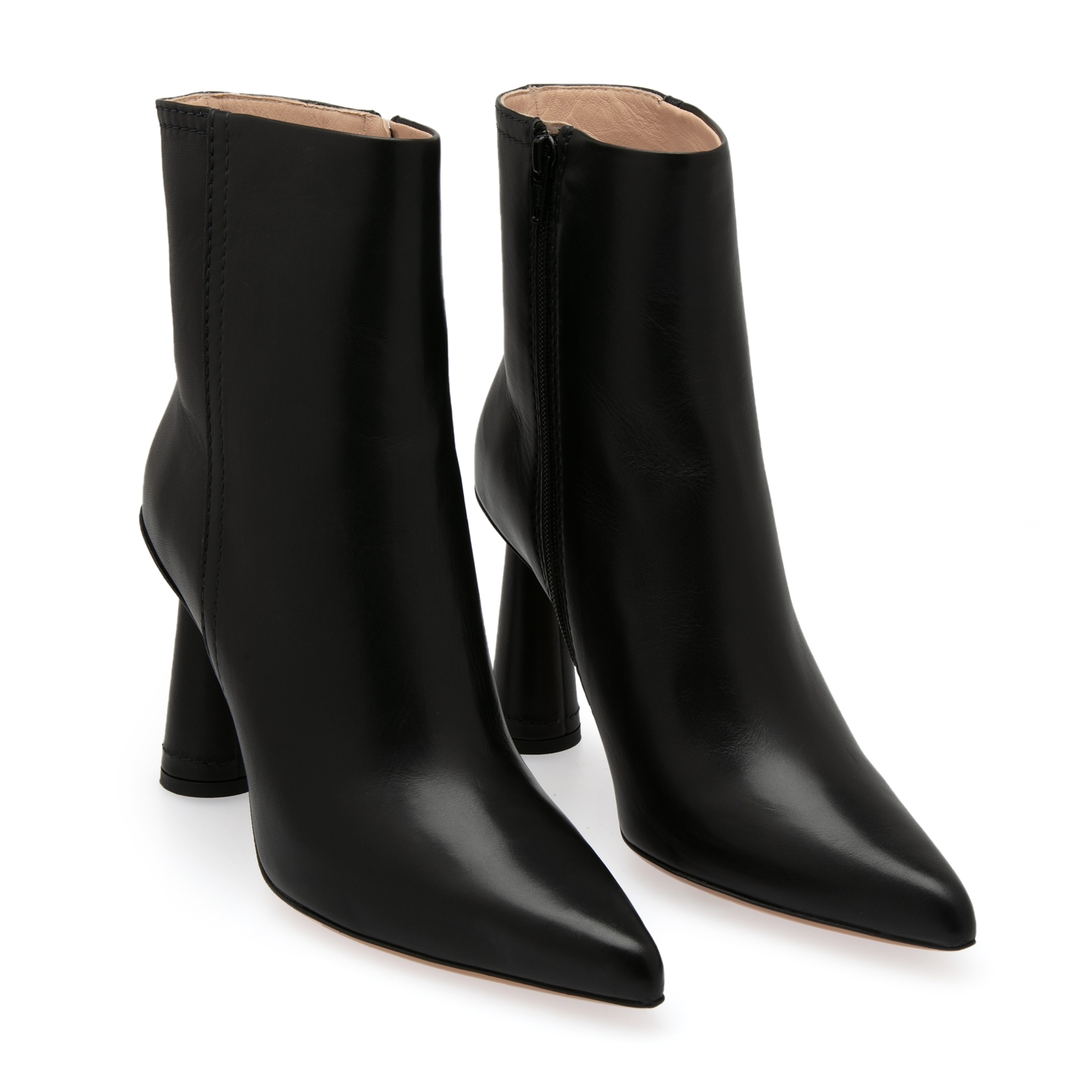 

Les Bottes Toula boots, Black