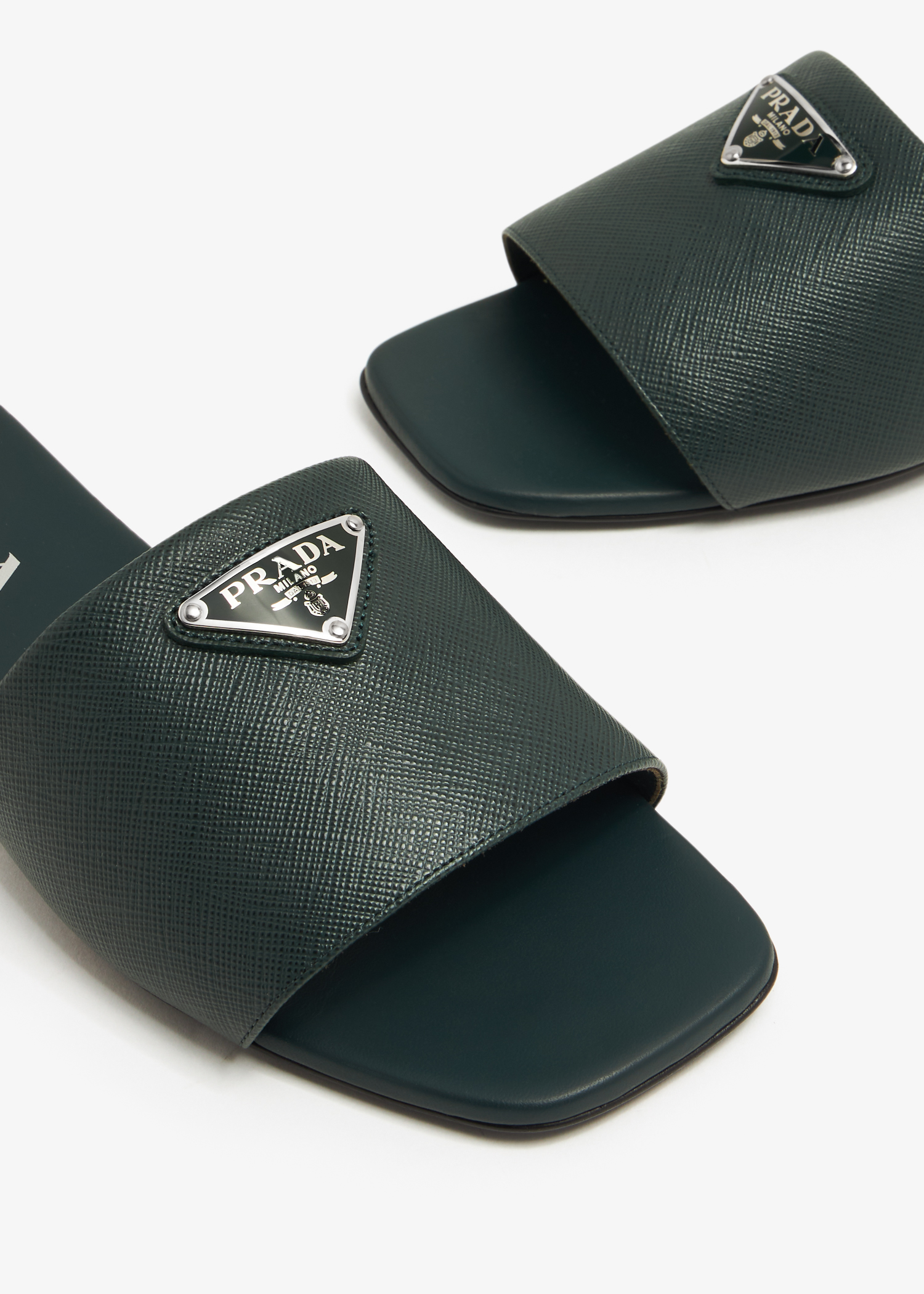 

Saffiano leather sandals, Green