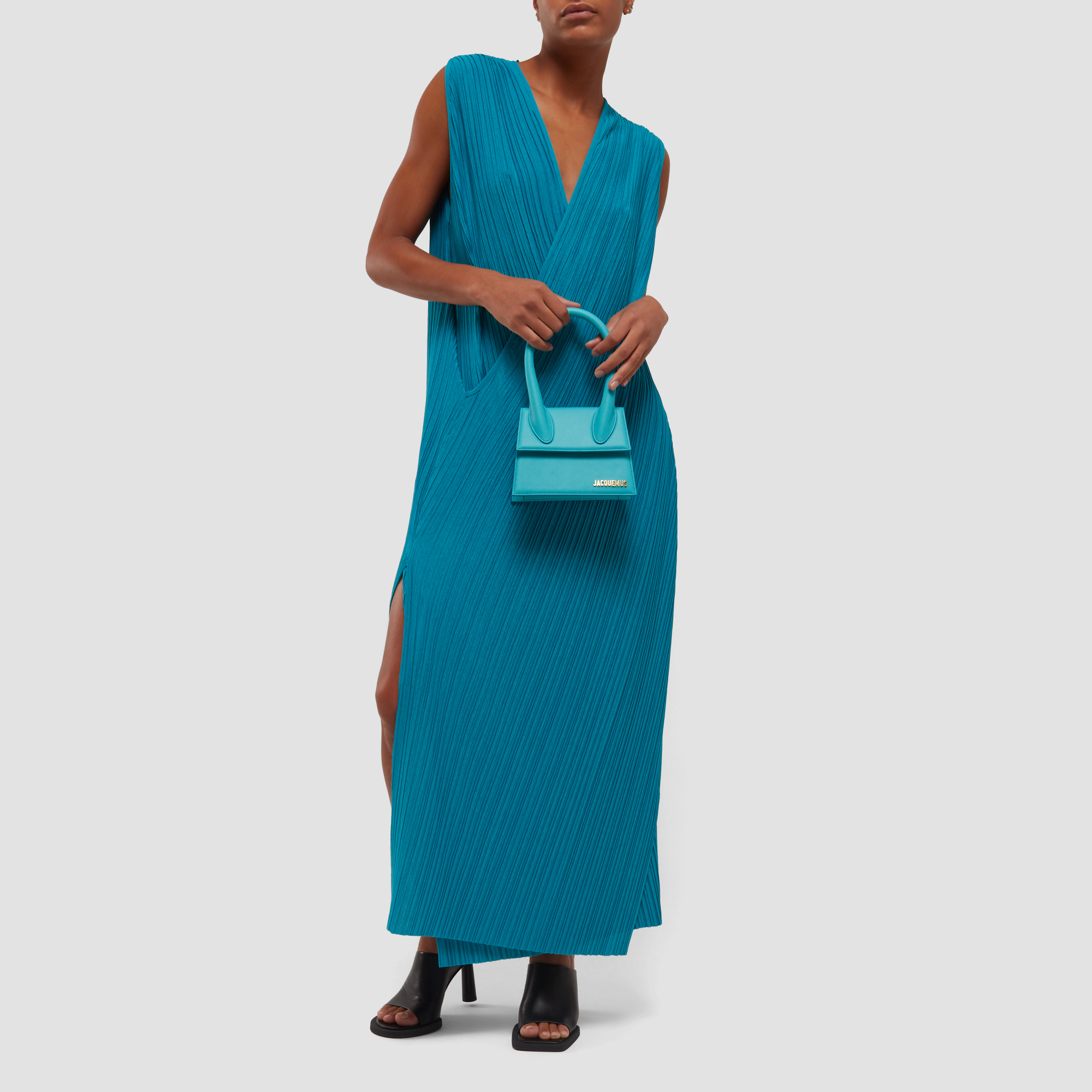 

Le Chiquito Moyen bag, Blue