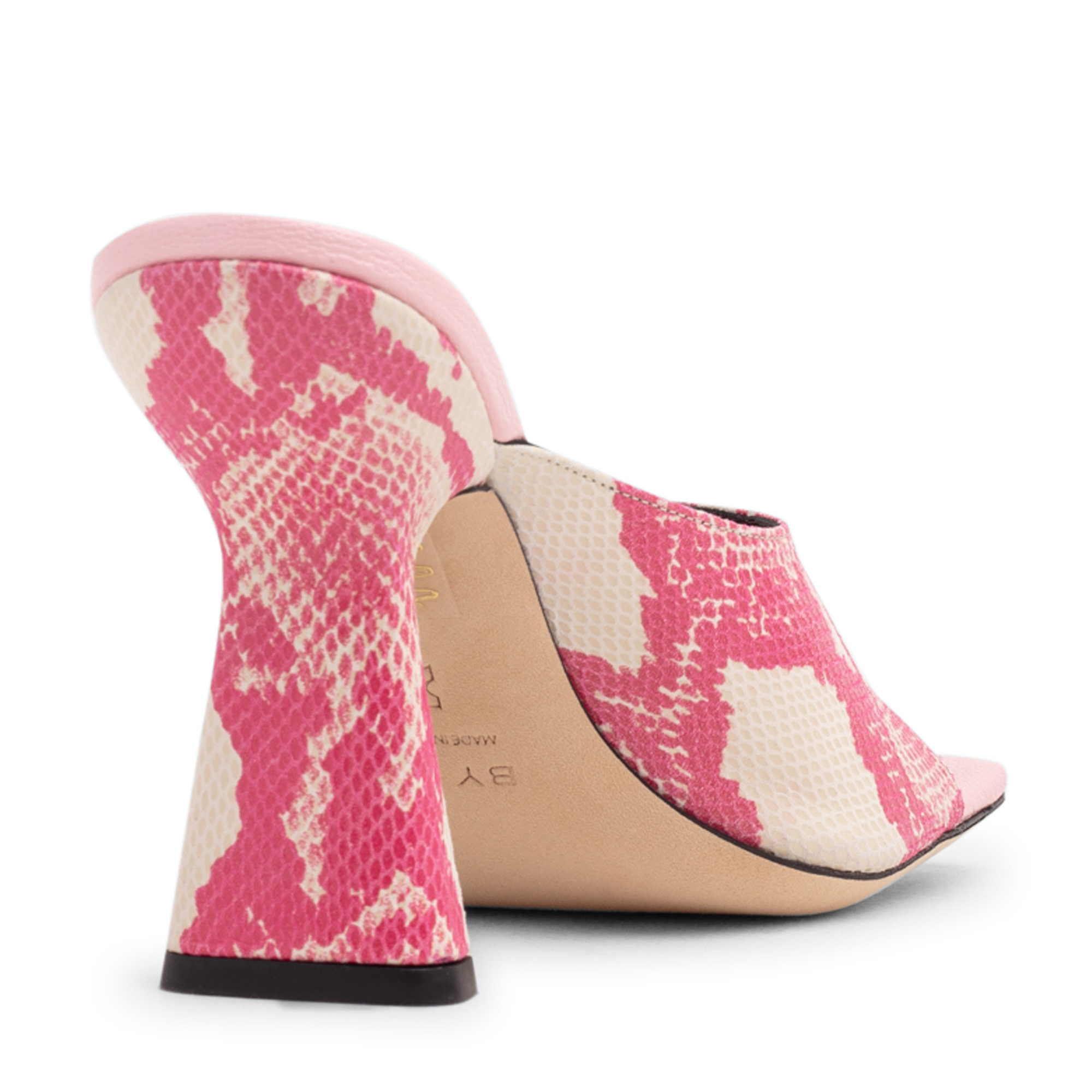 

Zaya mules, Pink