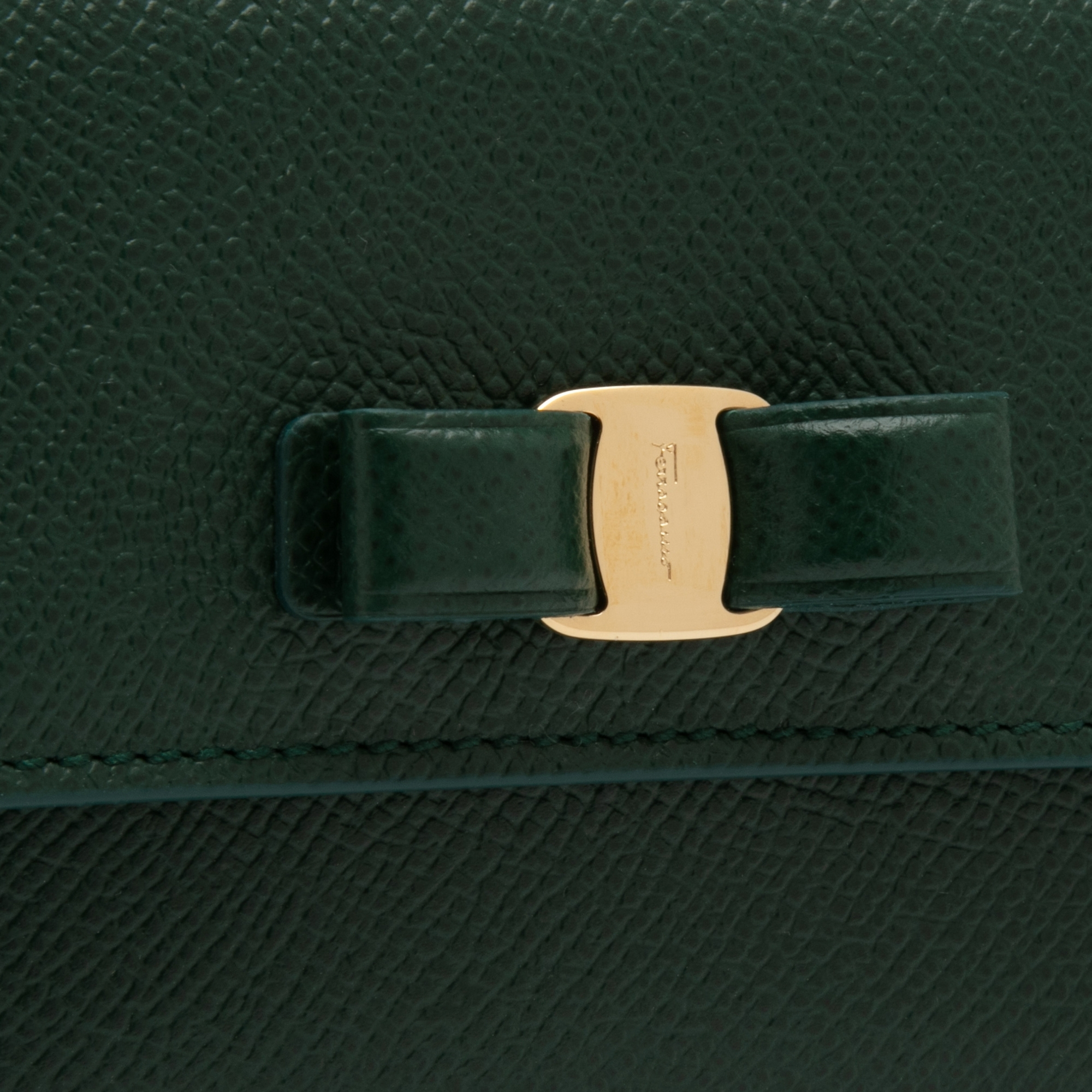 

Vara bow credit card holder, Green