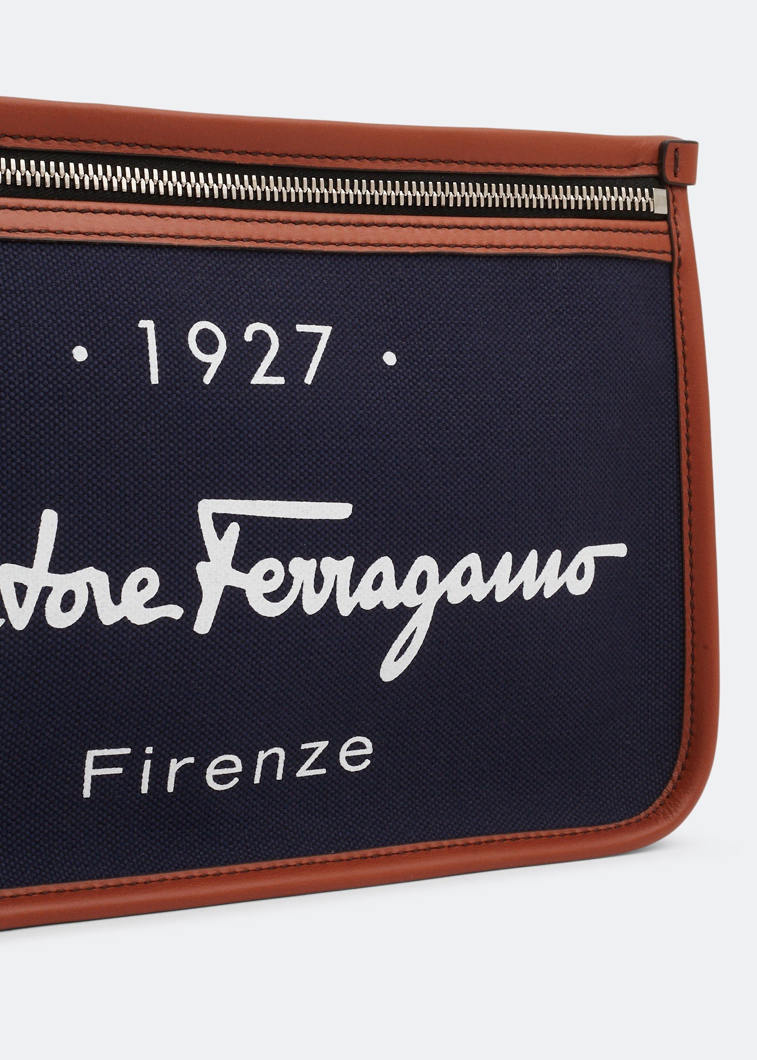 

1927 Signature pouch, Blue