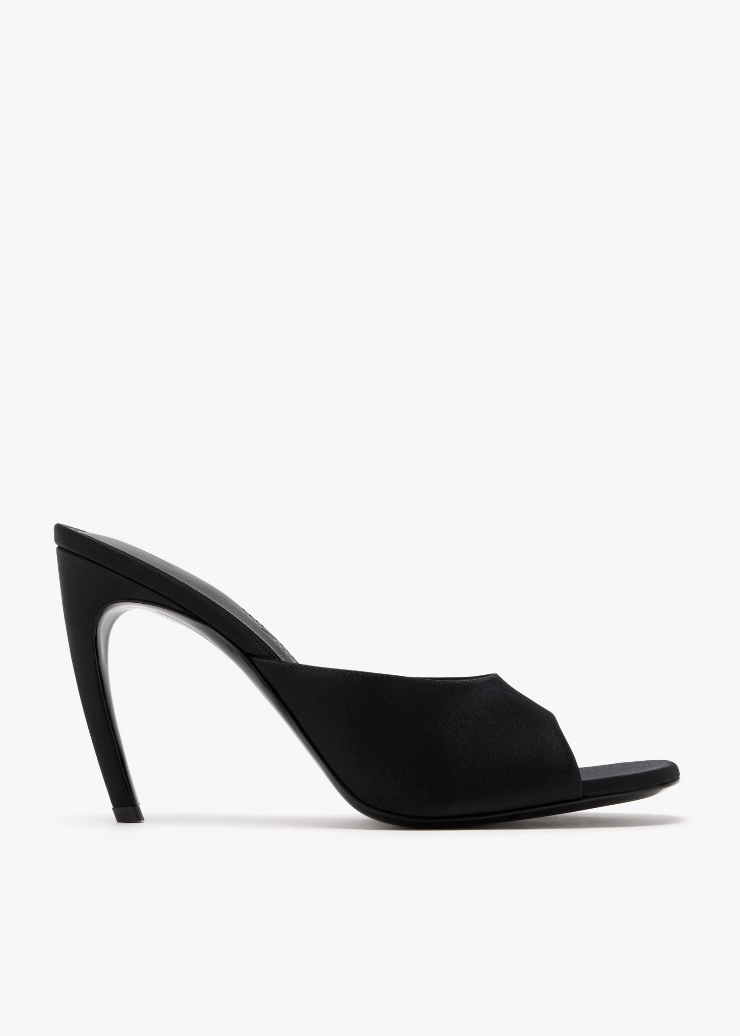 

Betta mules, Black