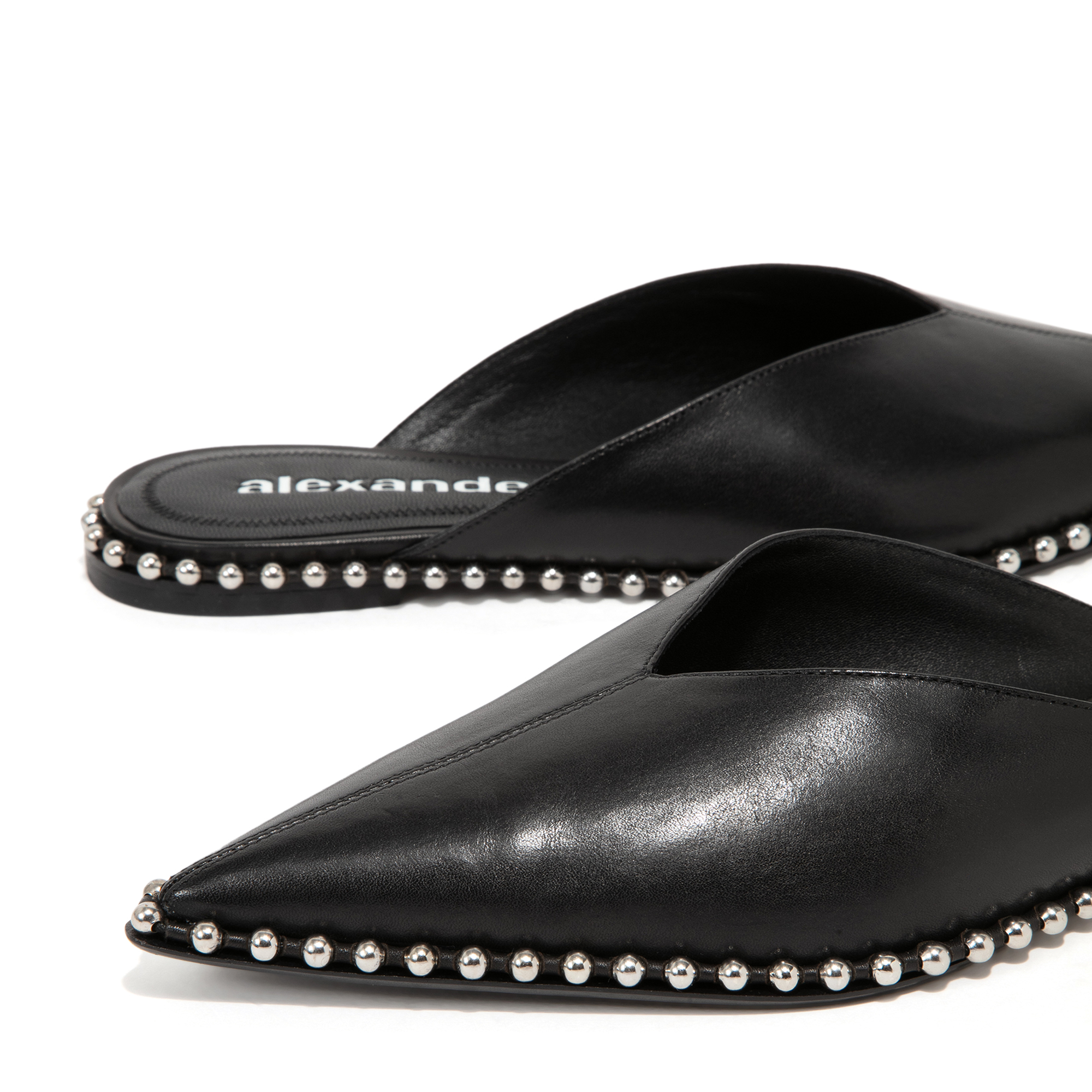 

Mira mules, Black