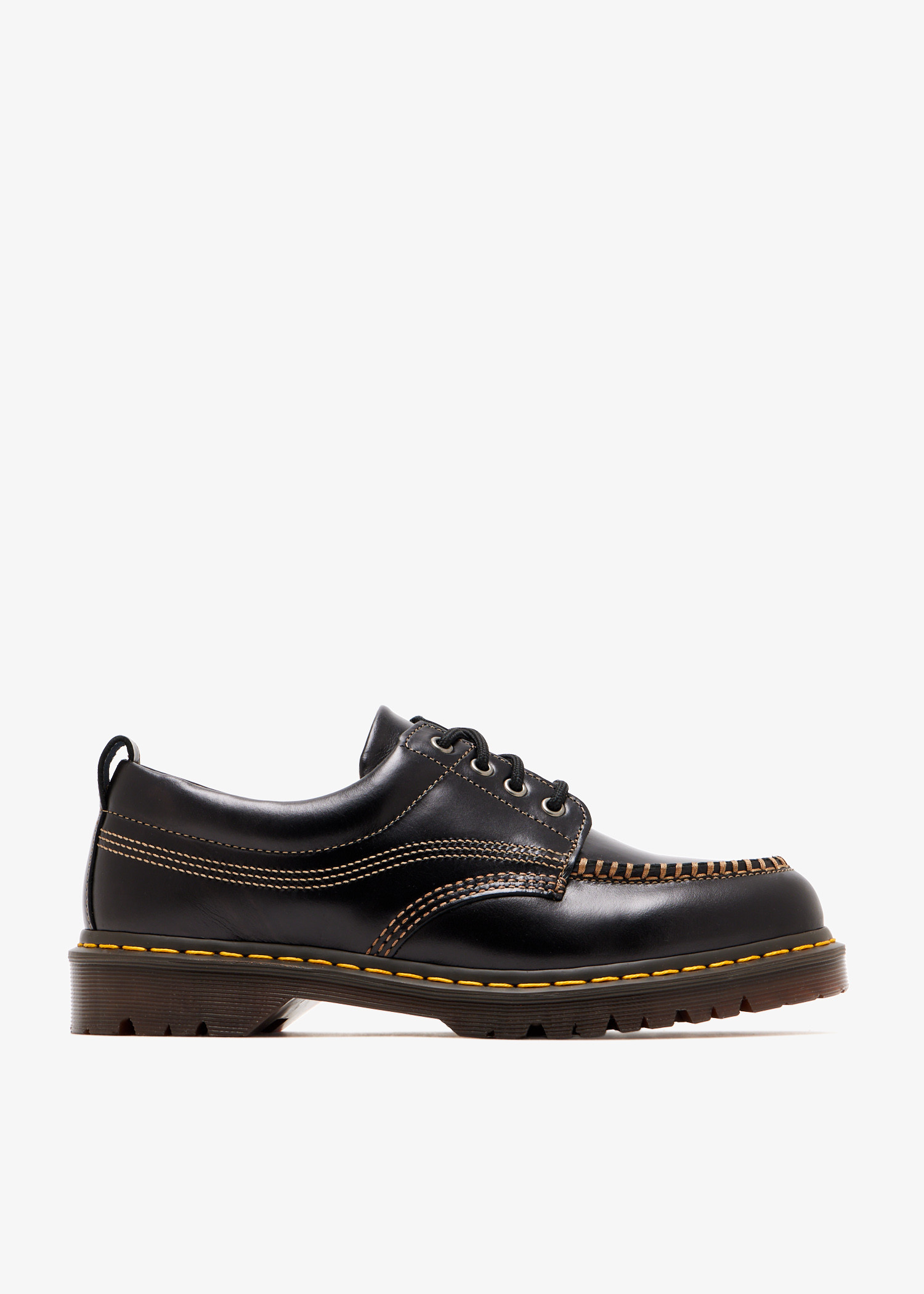 

Lowell moc toe shoes, Black