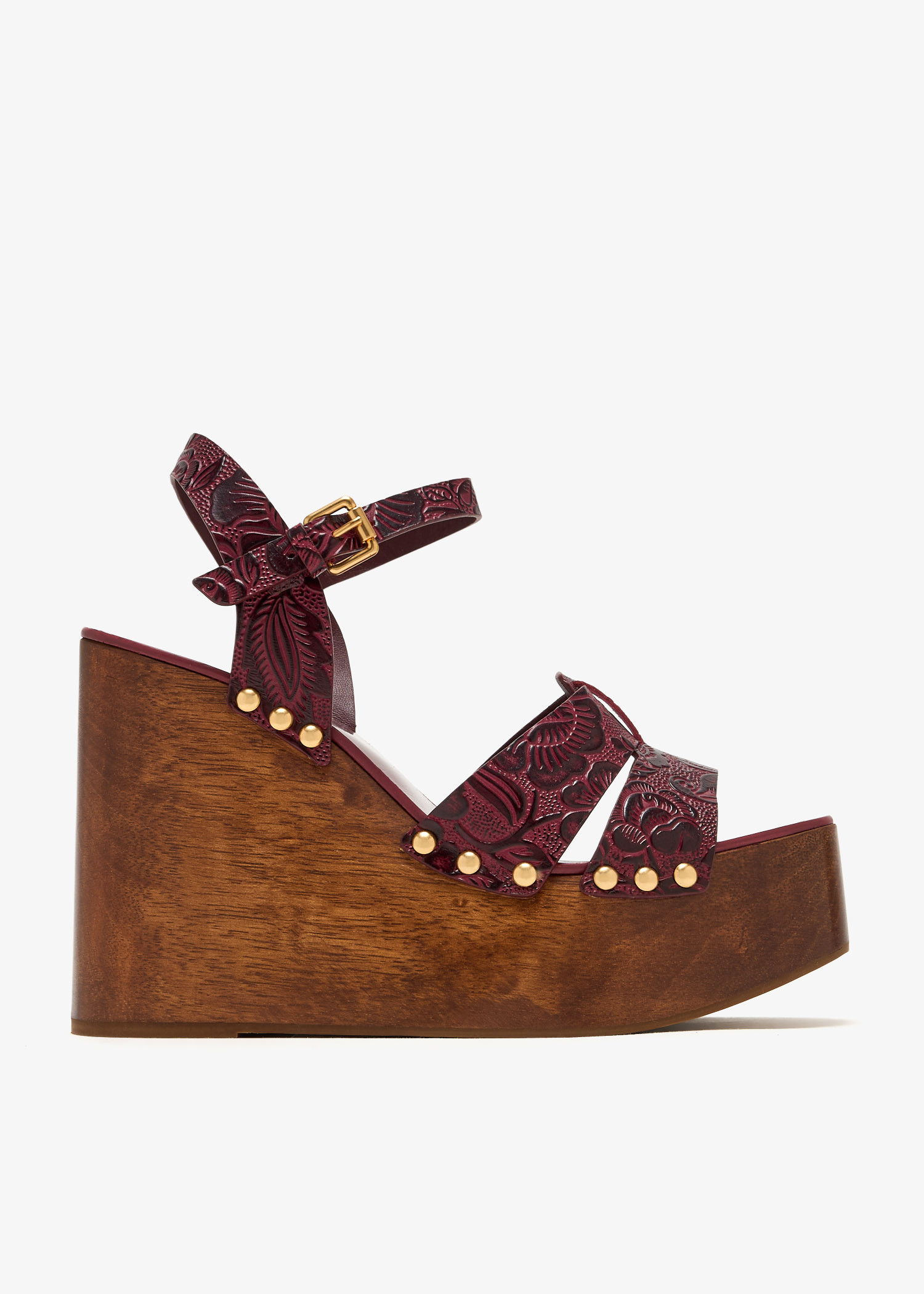 

Embossed wedge sandals, Burgundy