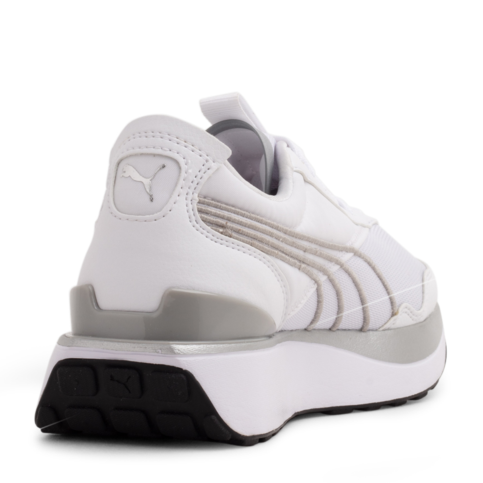 

Cruise Rider metal sneakers, White