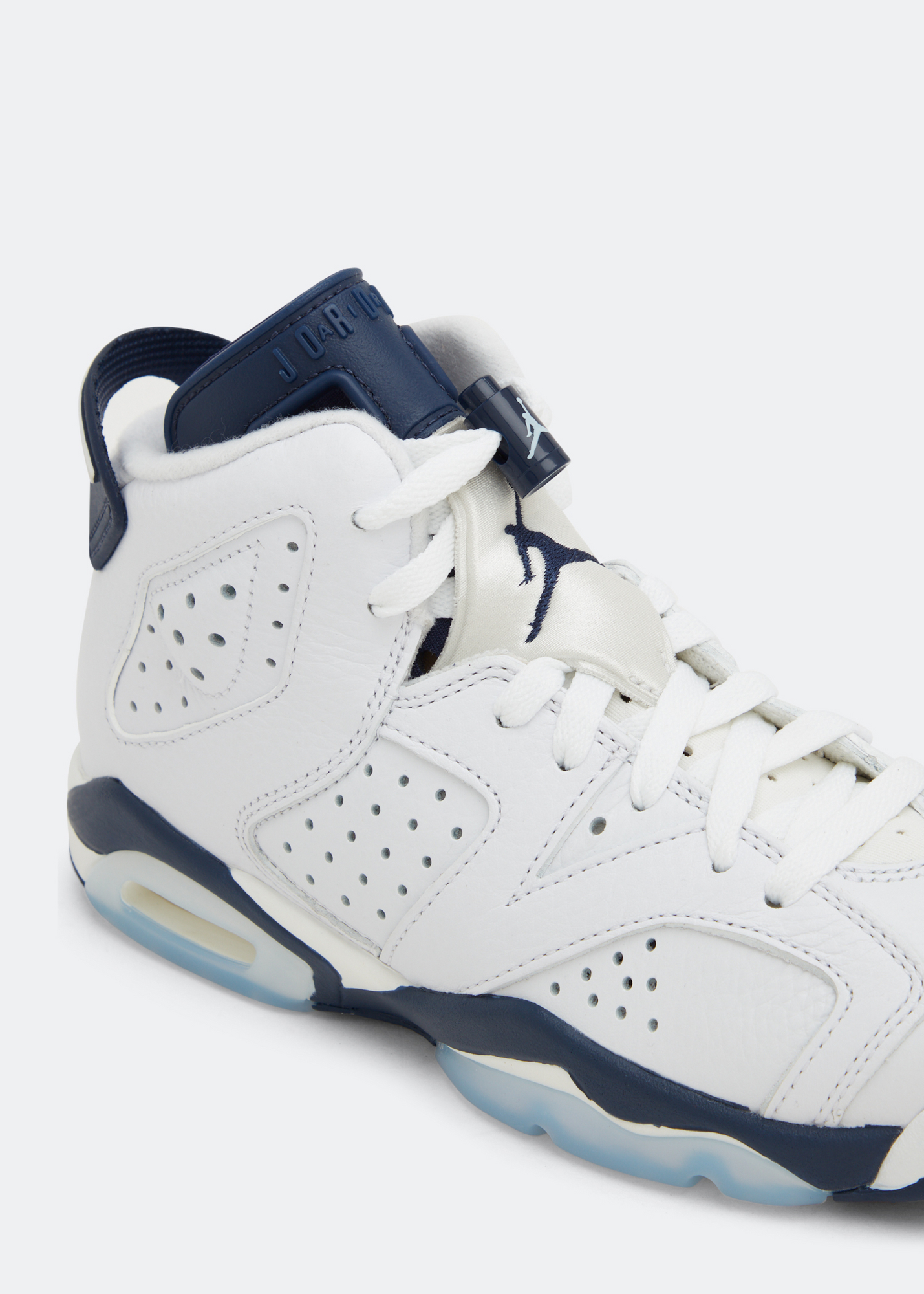 

Air Jordan 6 'Midnight Navy' sneakers, White
