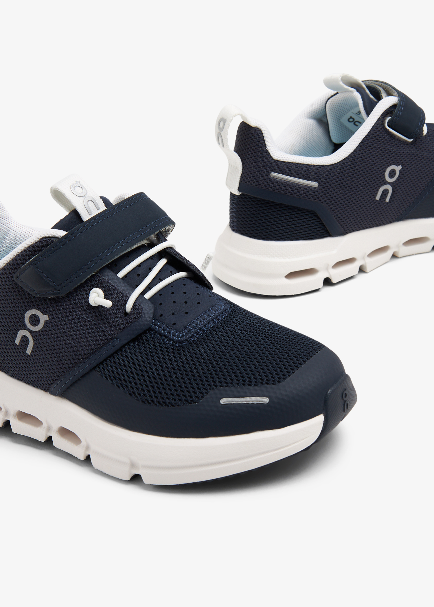 

Cloud Play sneakers, Blue