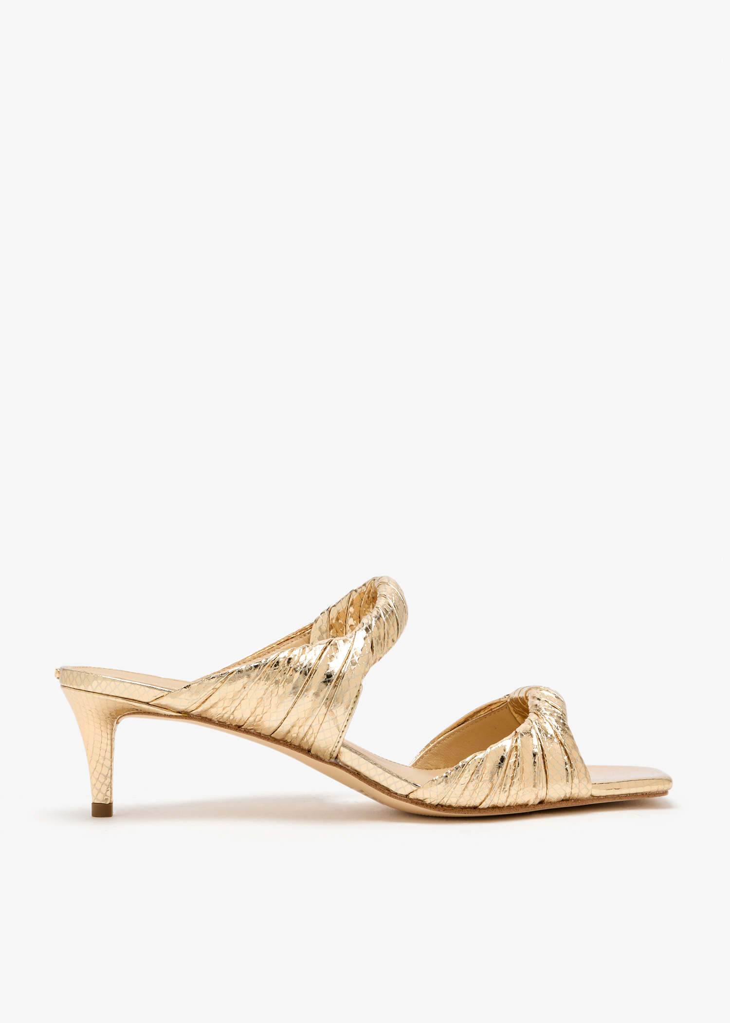 

Kiana mules, Gold