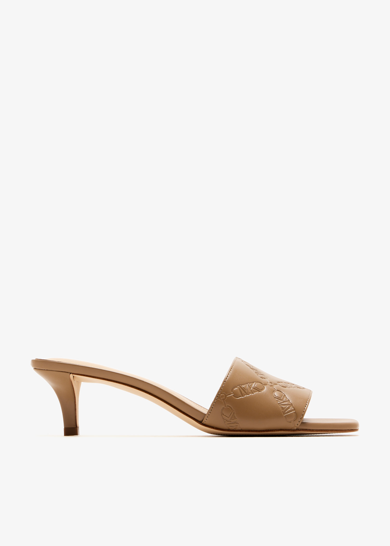 

Merriam mules, Brown